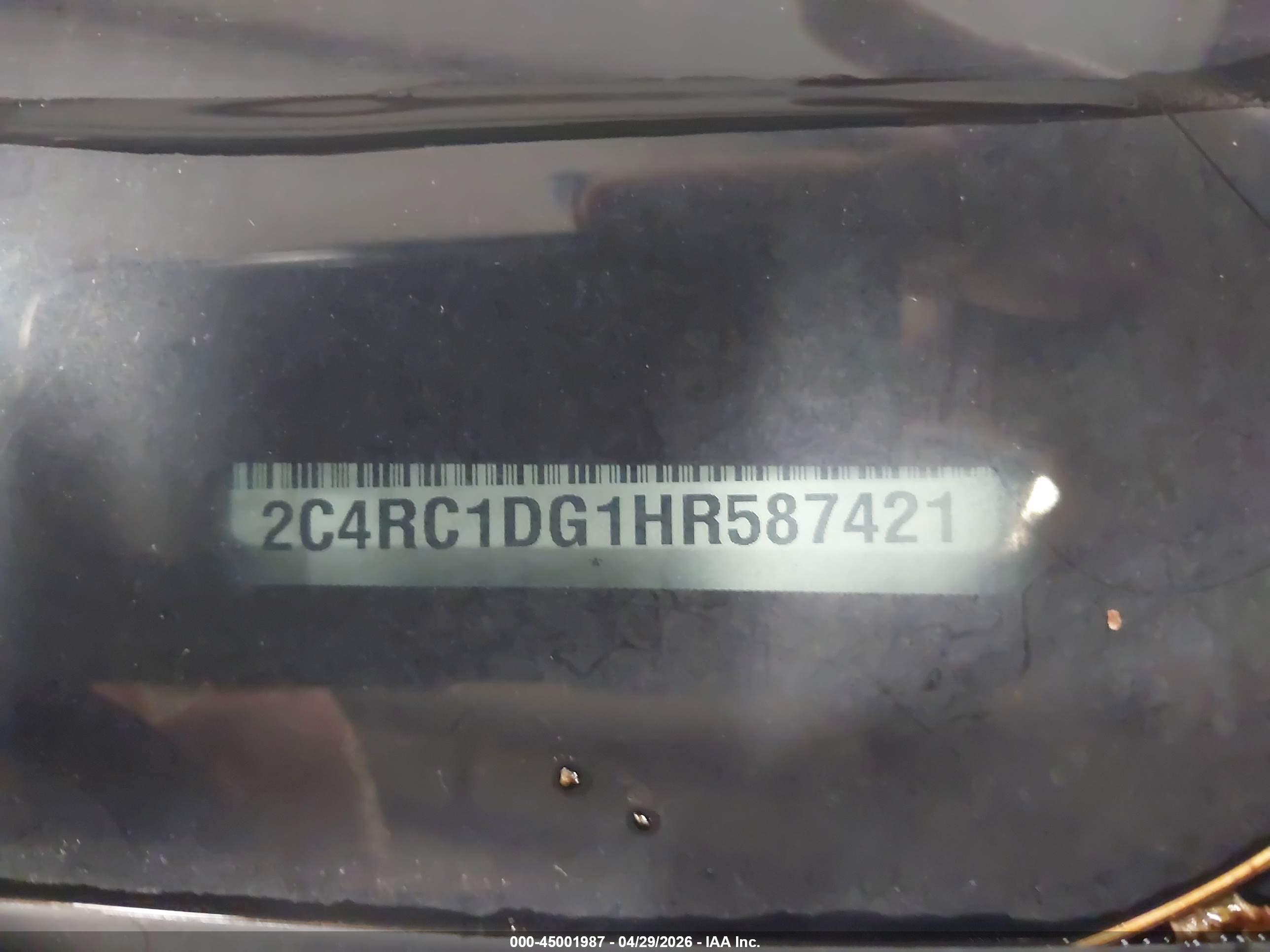 CHRYSLER PACIFICA image 9