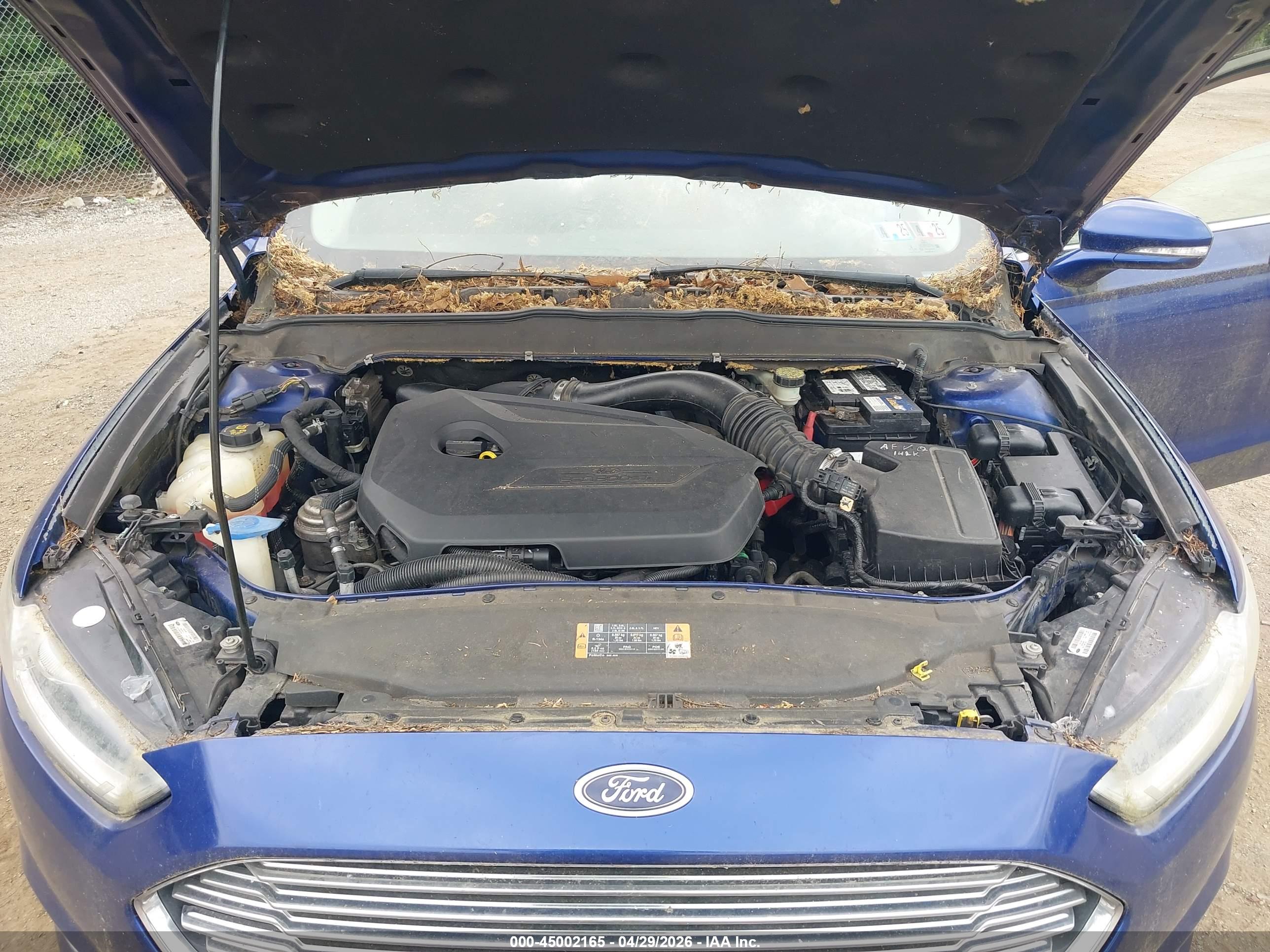 FORD FUSION image 10