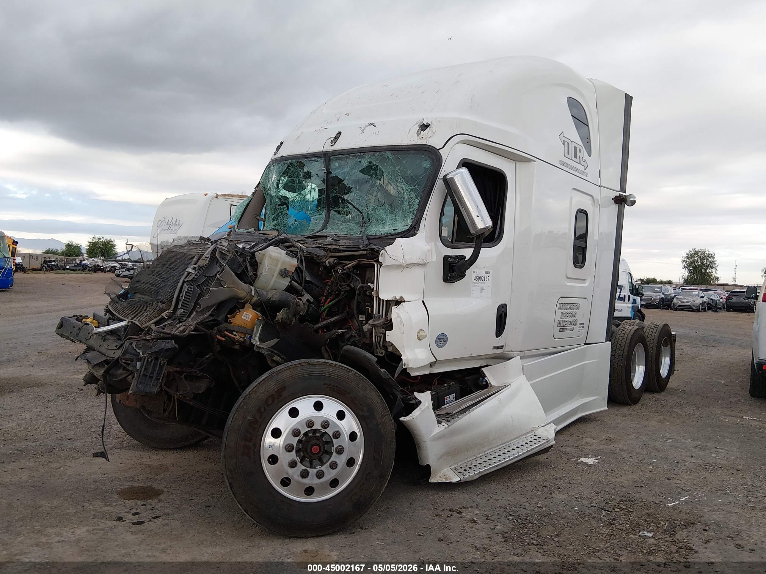 FREIGHTLINER CASCADIA image 2