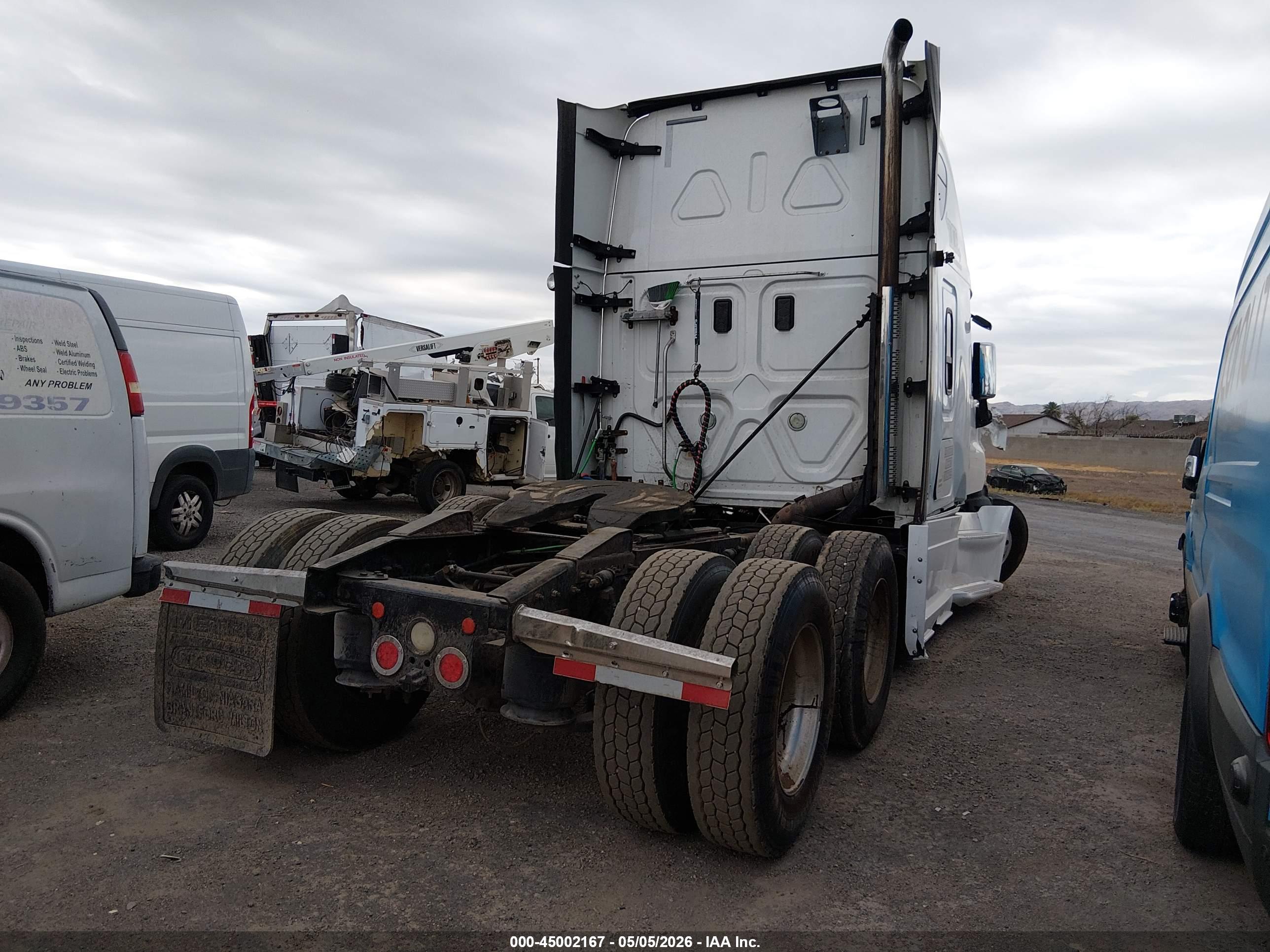 FREIGHTLINER CASCADIA image 4