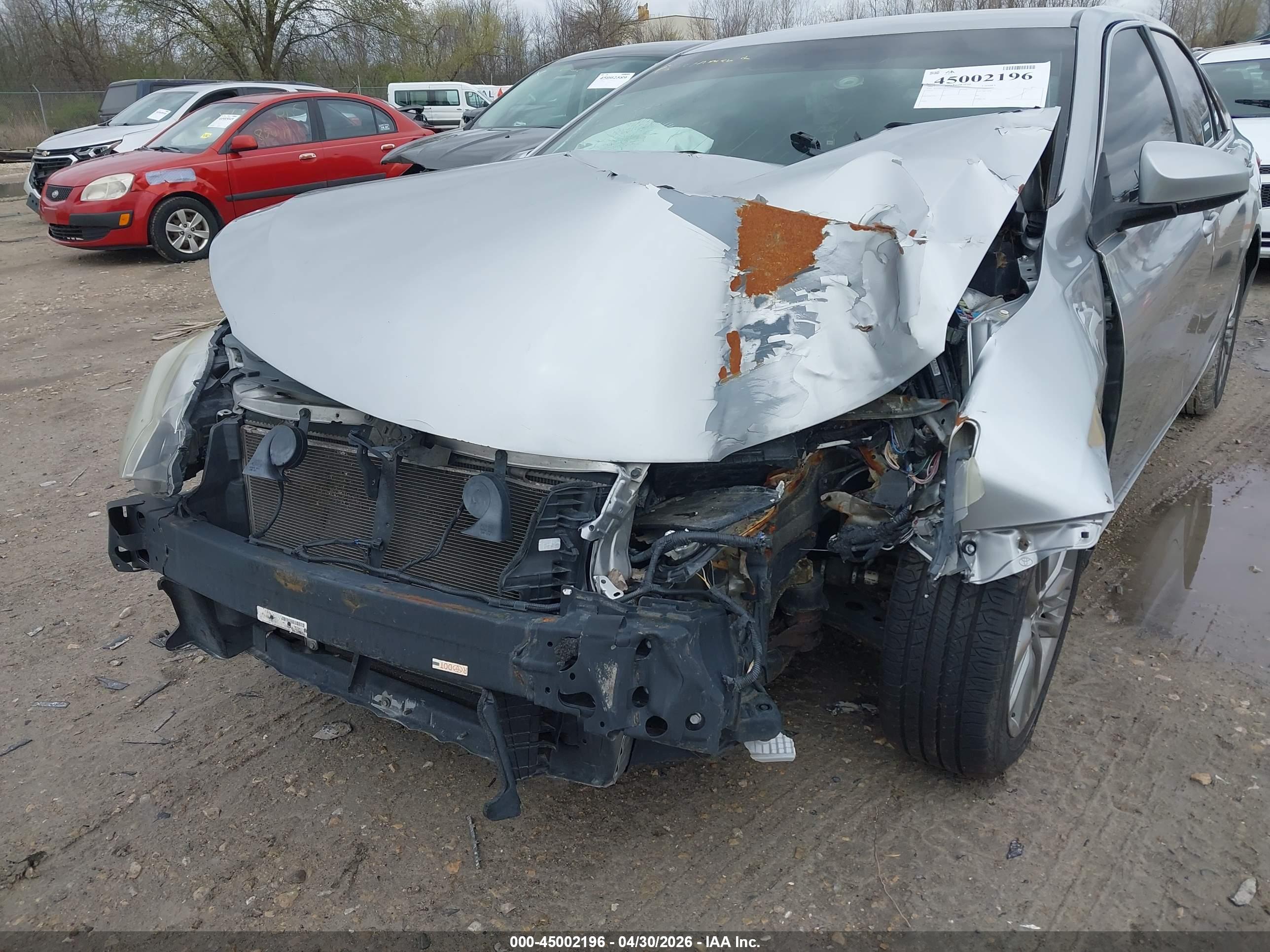 TOYOTA CAMRY image 6