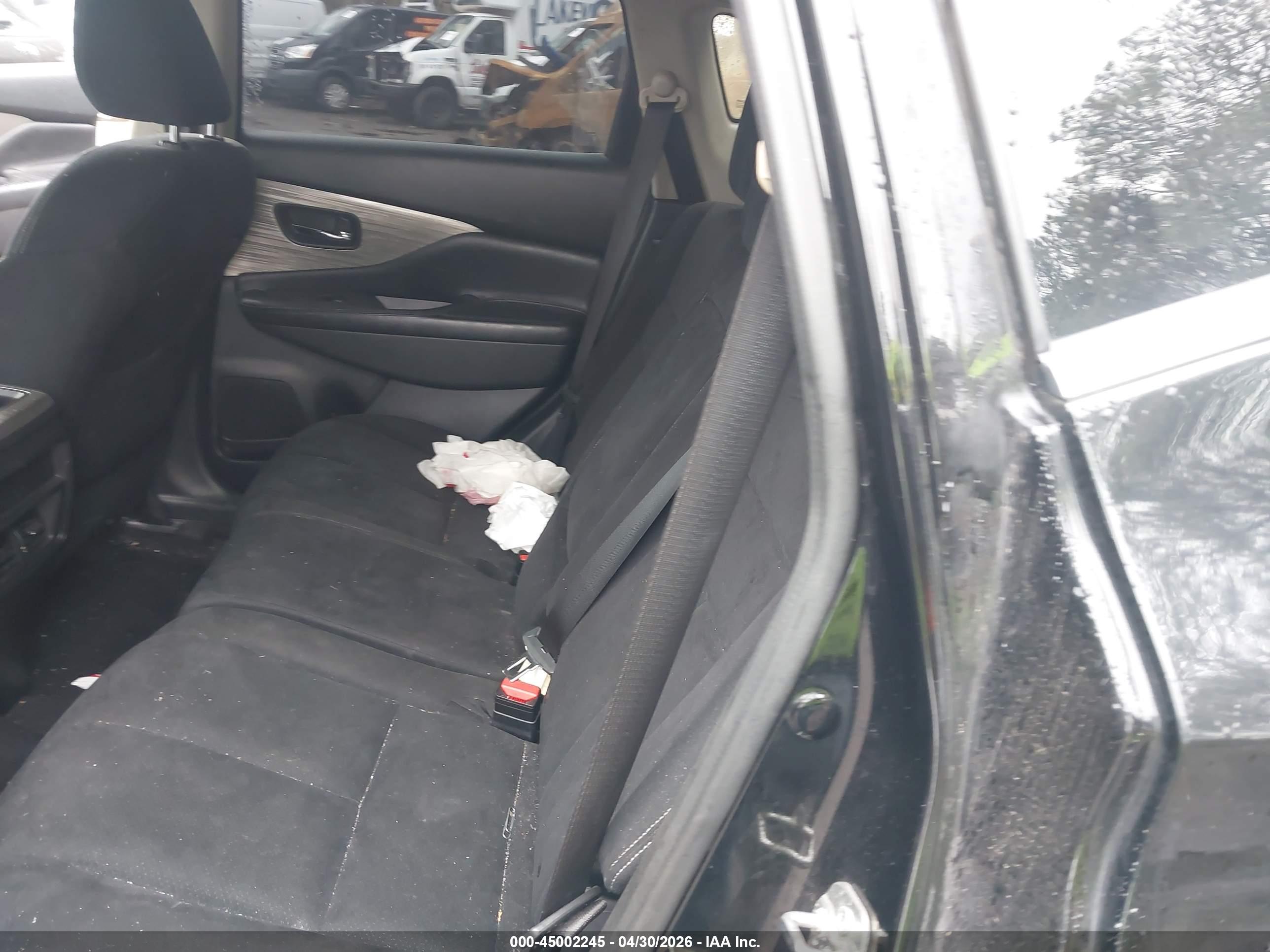 NISSAN MURANO image 8
