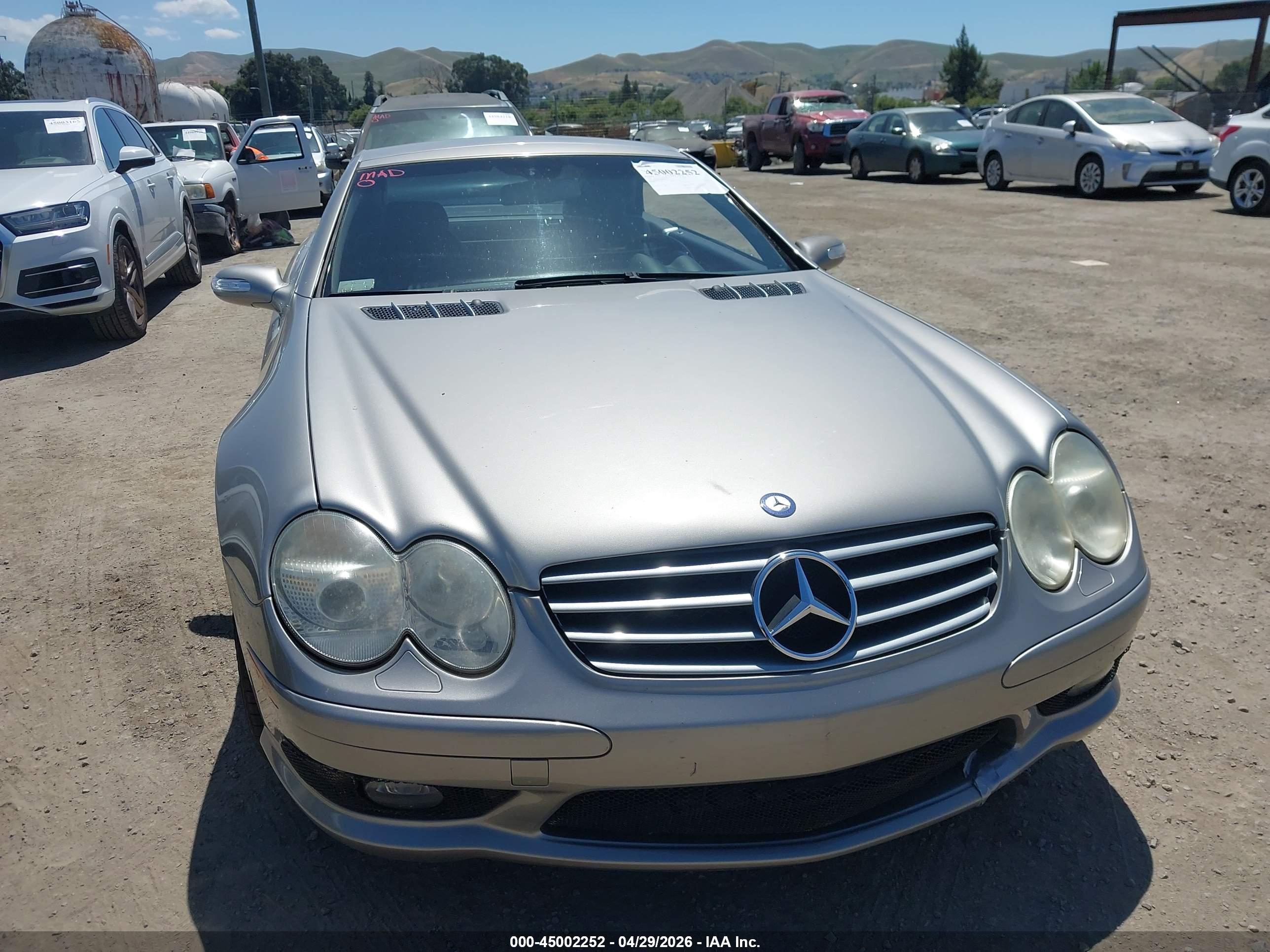 MERCEDES-BENZ SL image 6