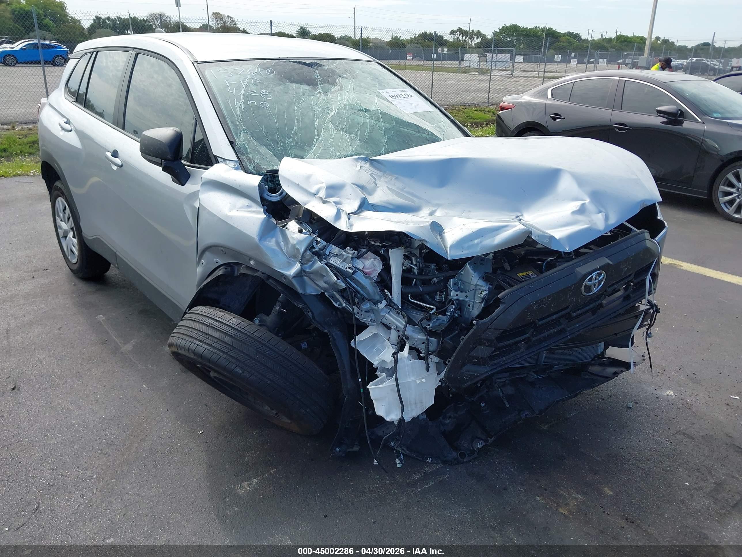 TOYOTA COROLLA image 6