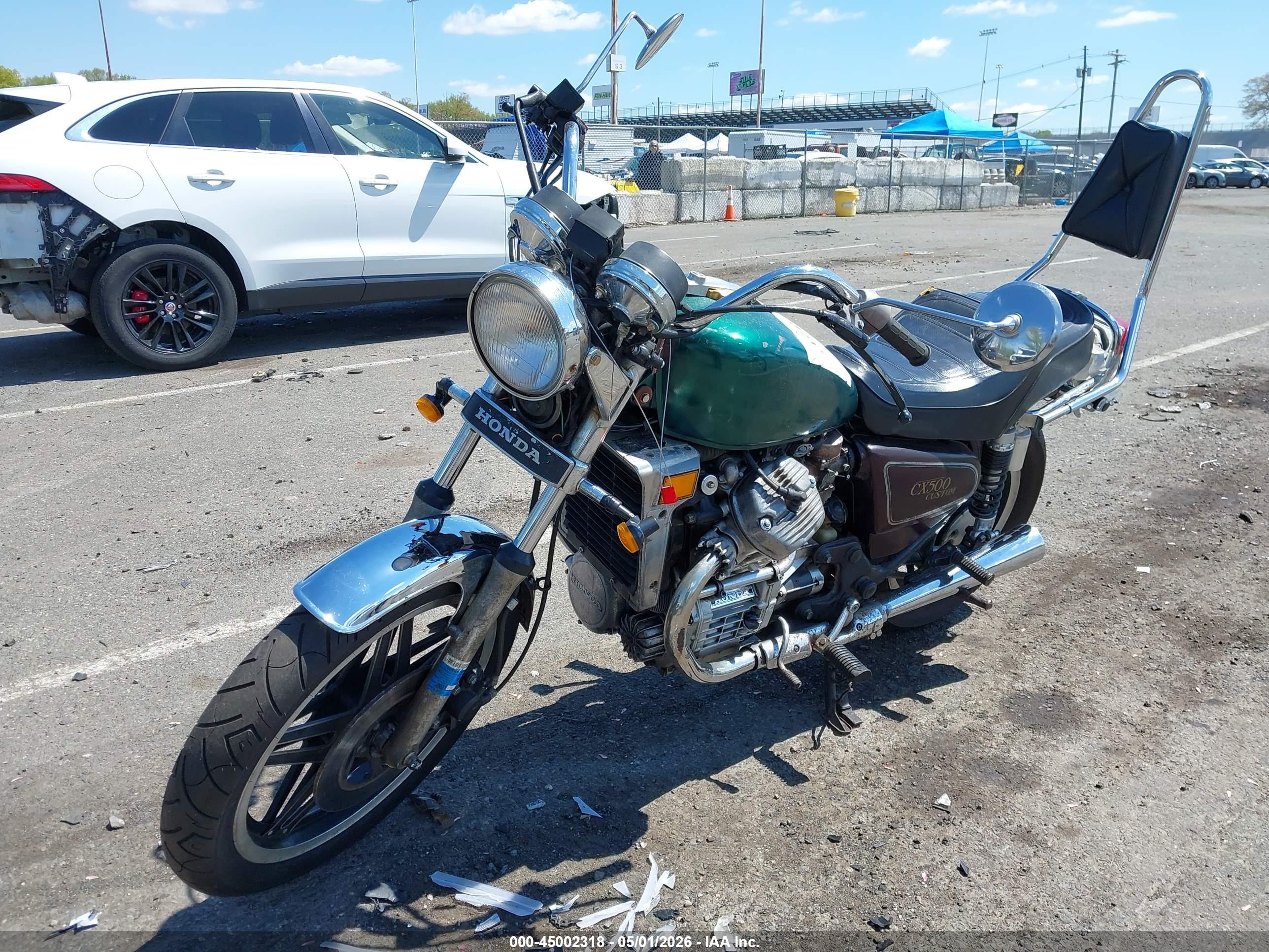 HONDA CX500 image 2