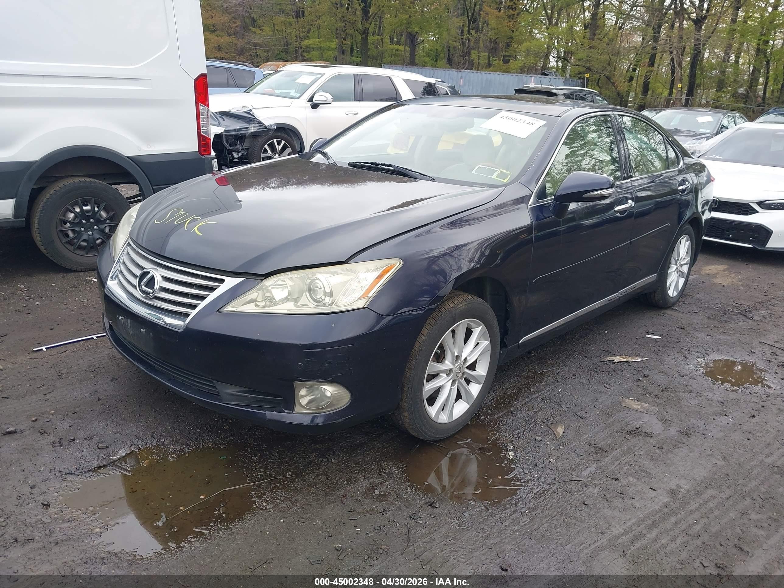 LEXUS ES image 2