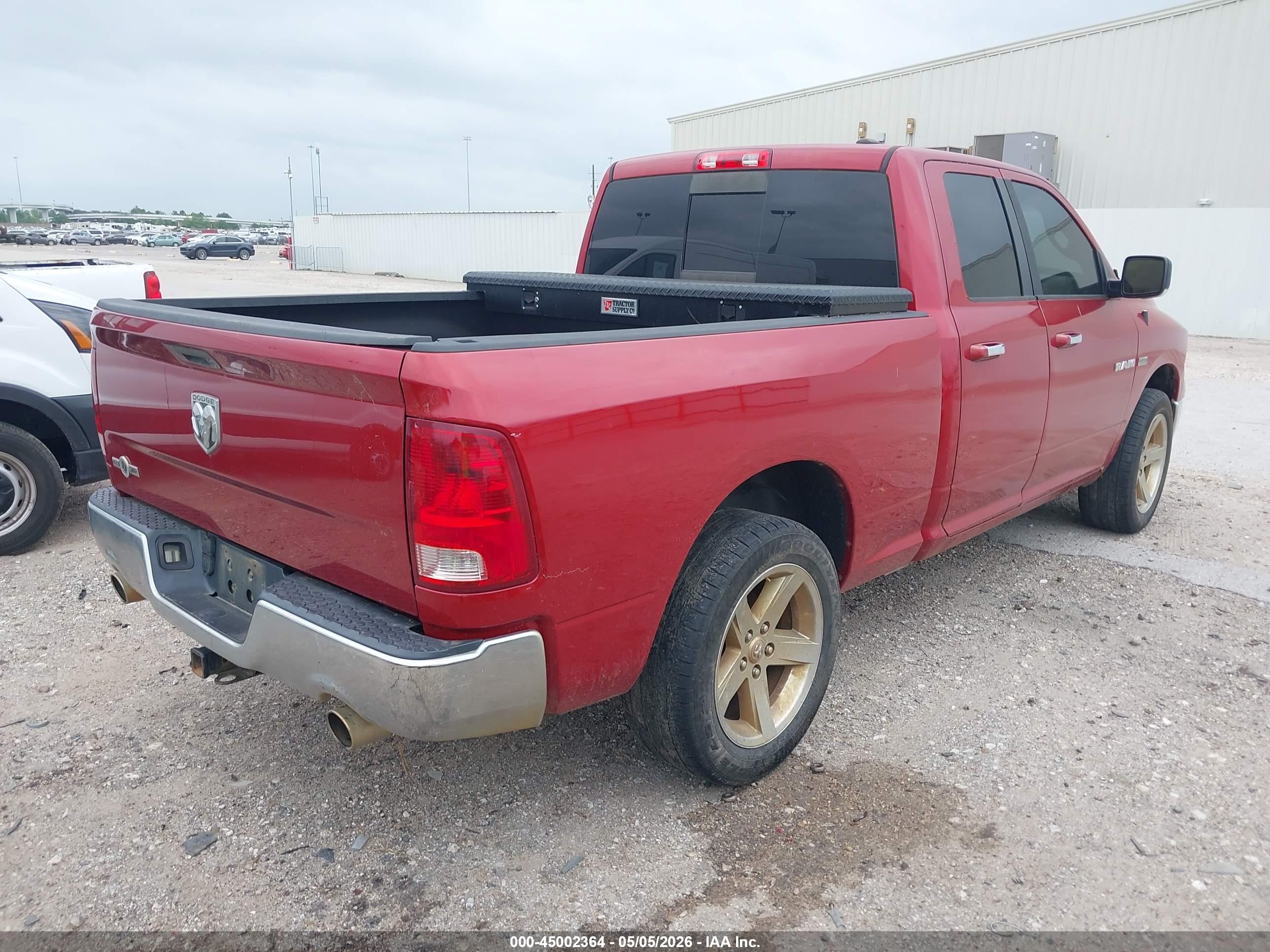 DODGE RAM image 4