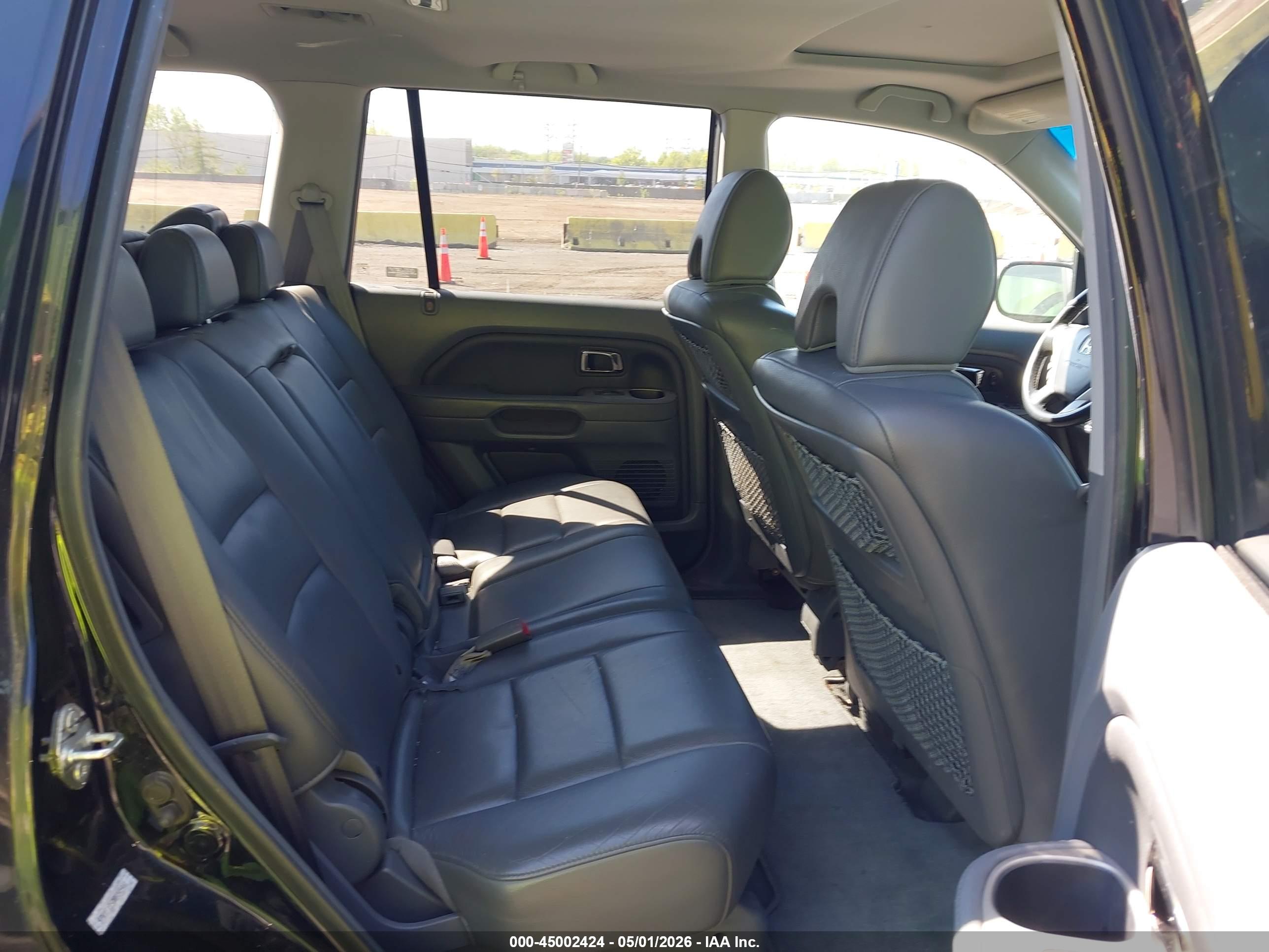 HONDA PILOT image 8