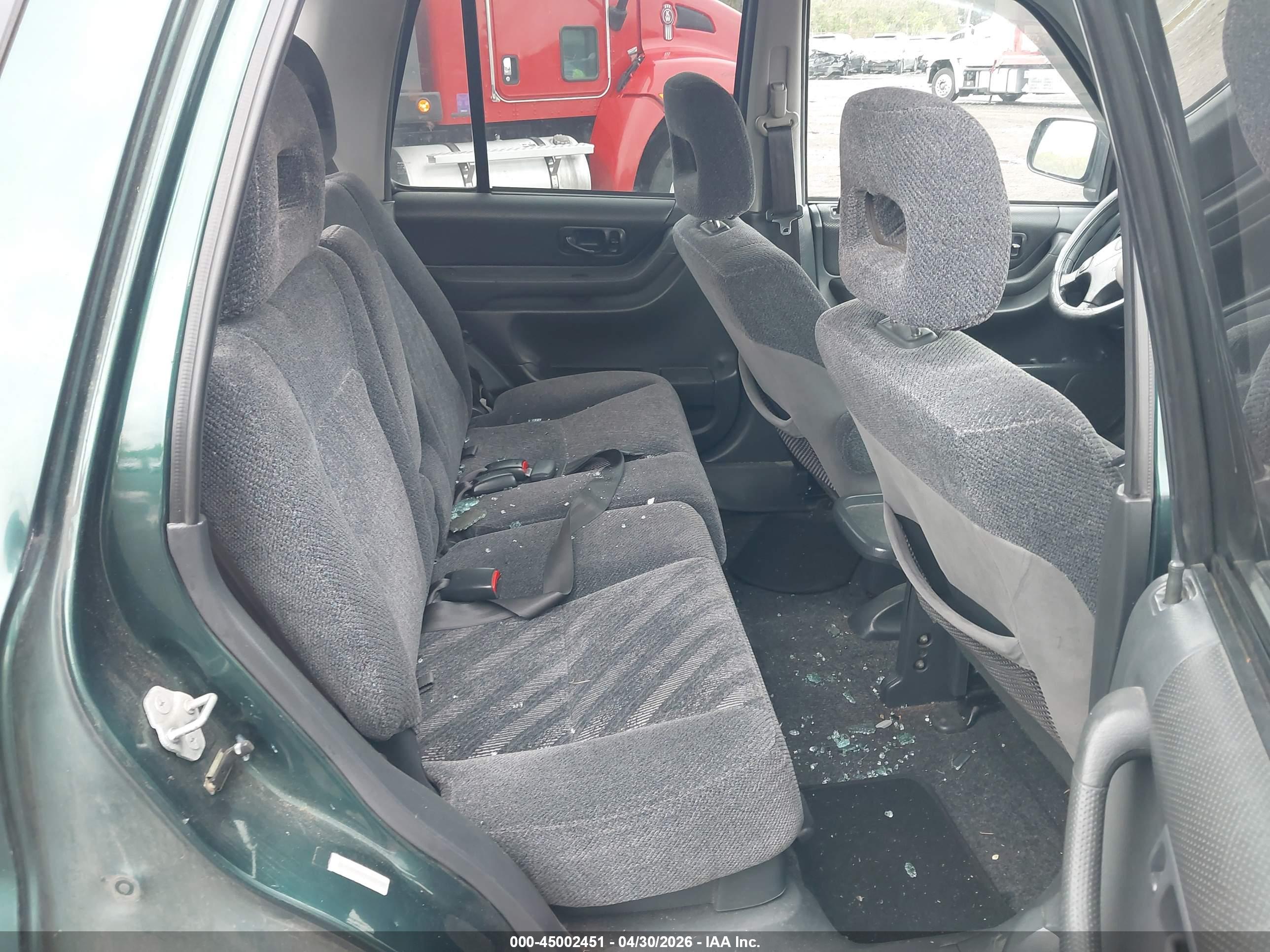 HONDA CR-V image 8