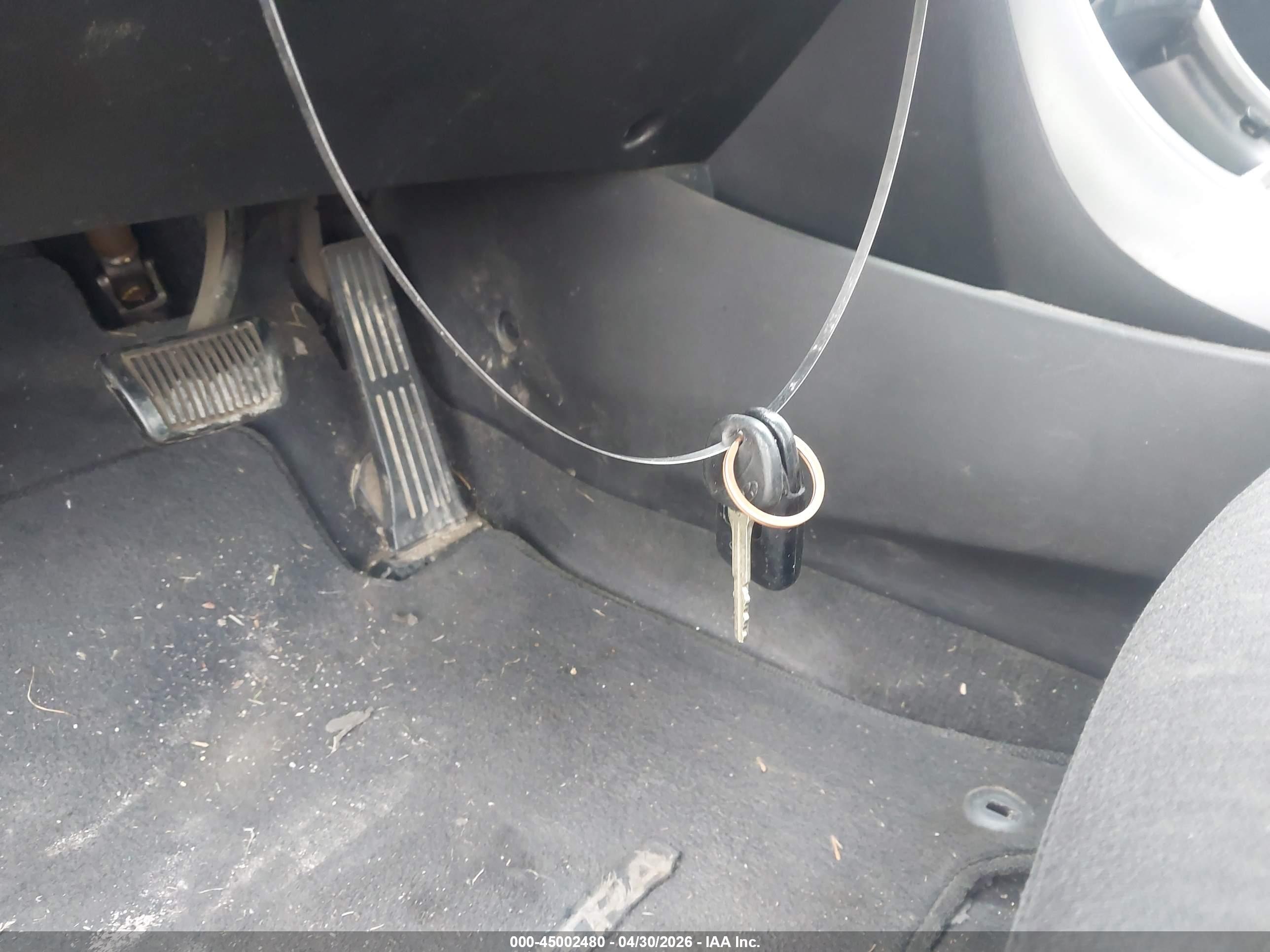 HYUNDAI ELANTRA image 11