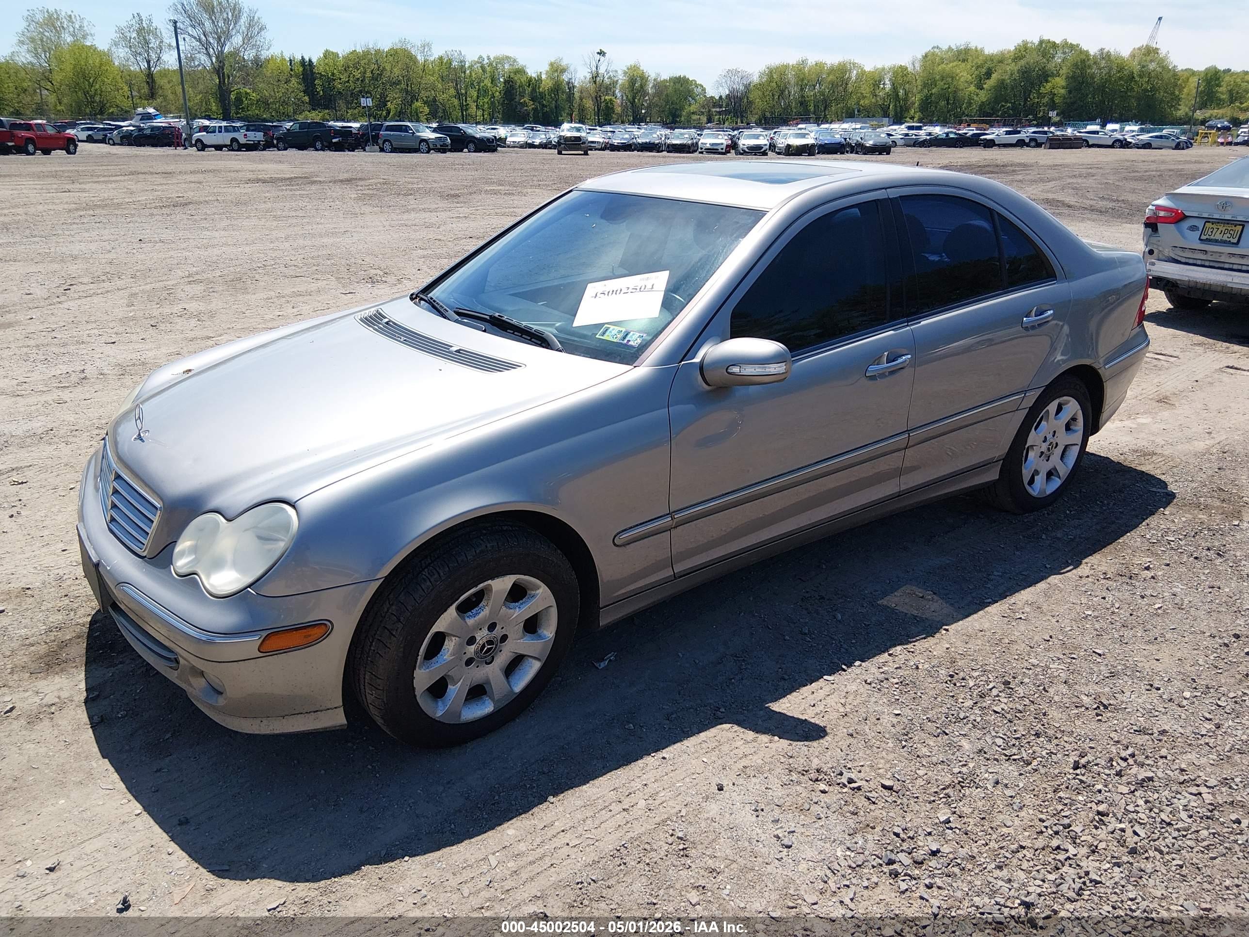 MERCEDES-BENZ C image 2