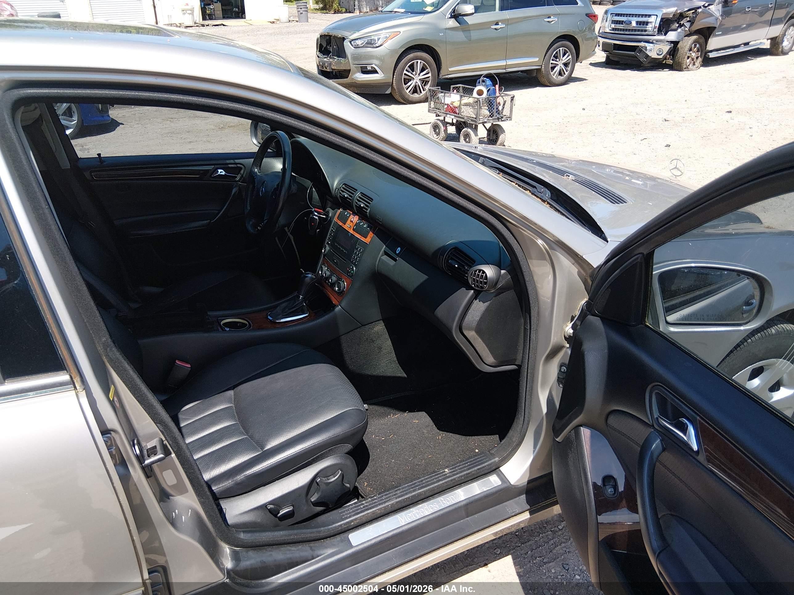 MERCEDES-BENZ C image 5