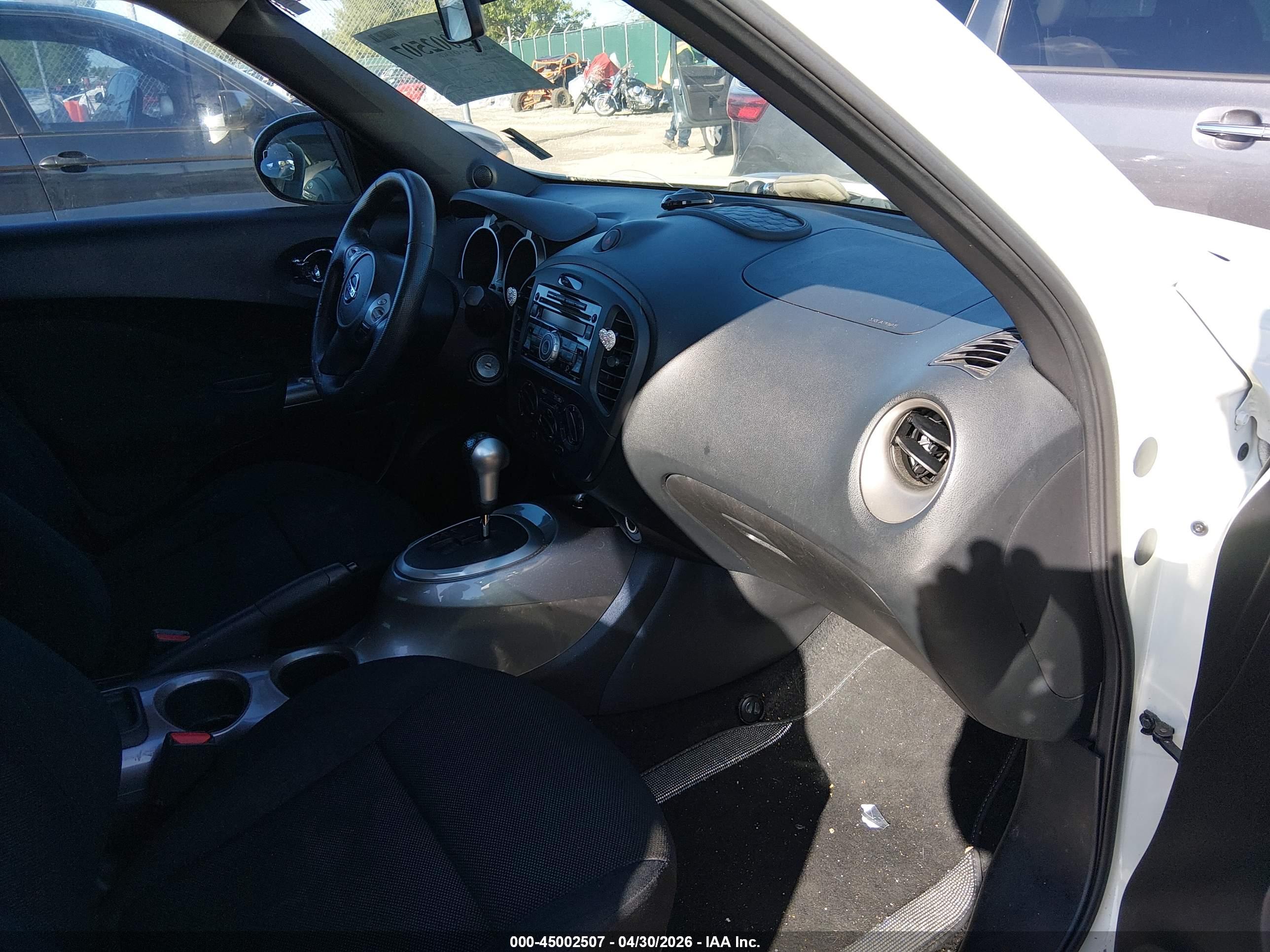 NISSAN JUKE image 5