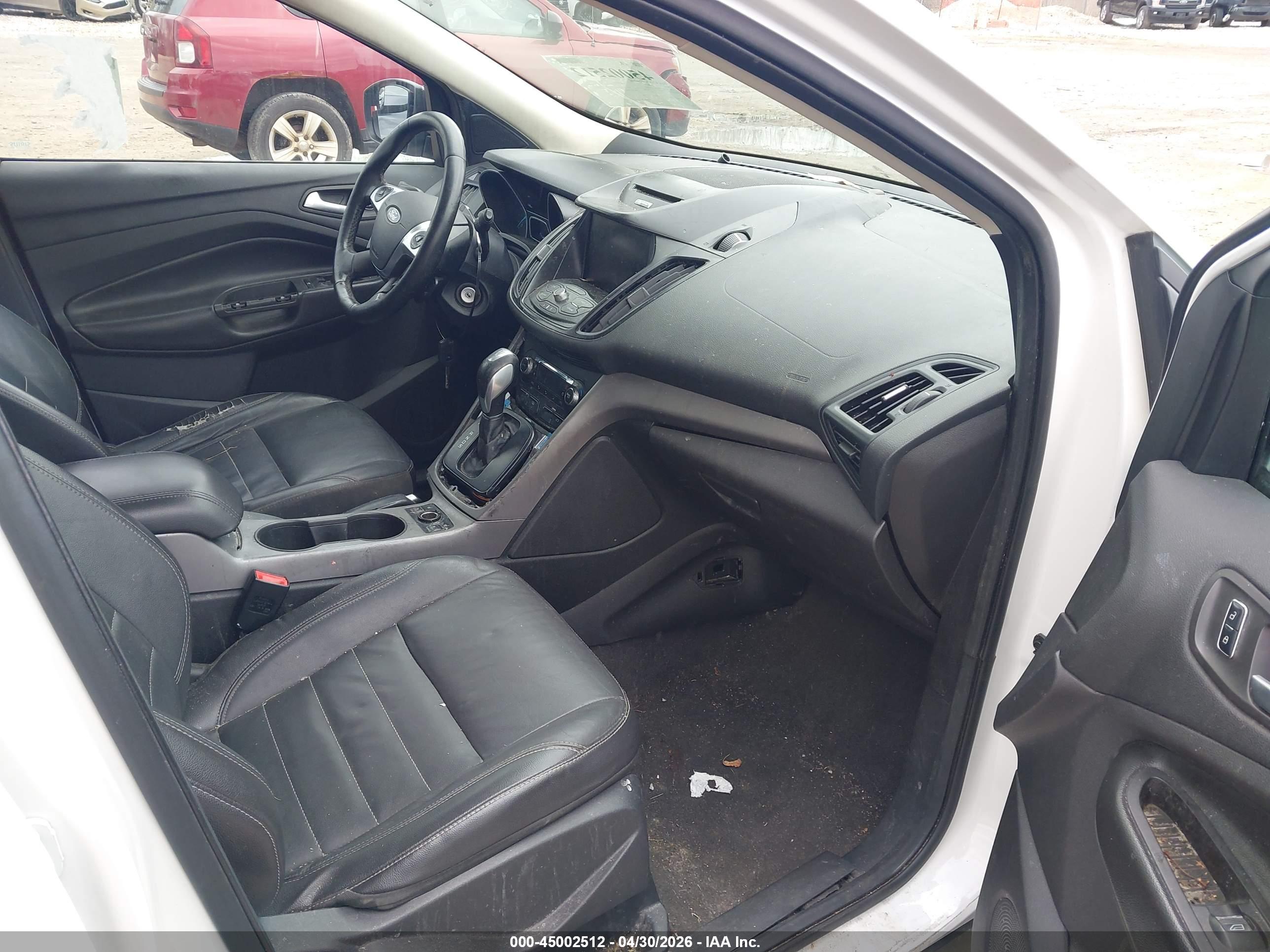 FORD ESCAPE image 5