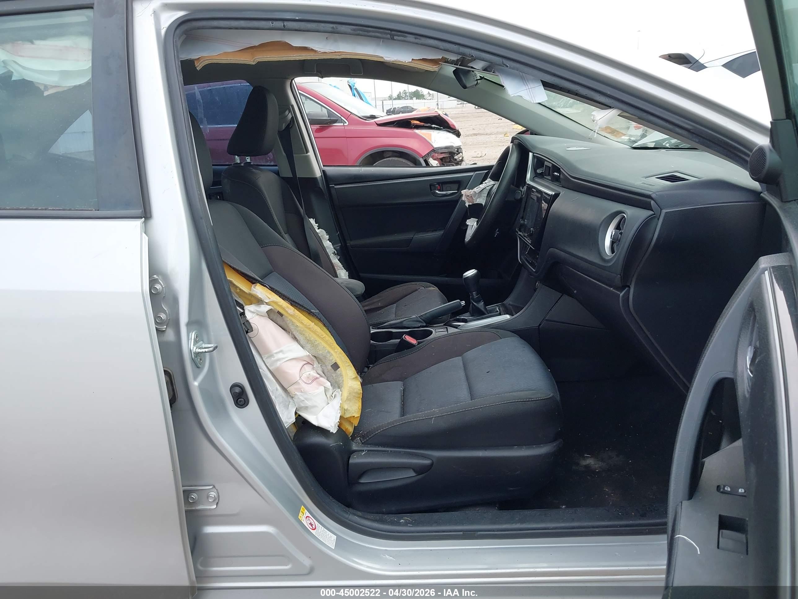 TOYOTA COROLLA image 5