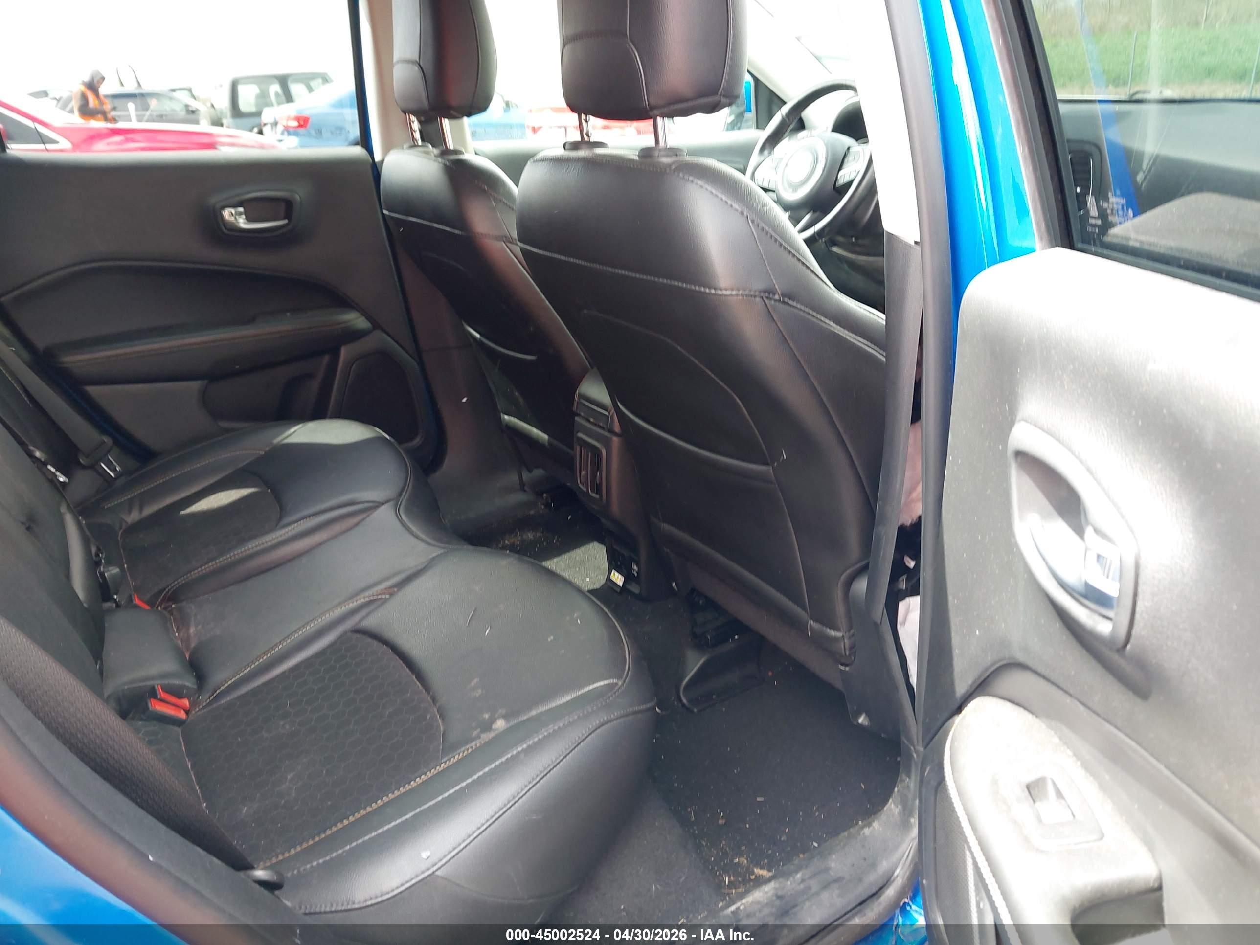 JEEP COMPASS image 8
