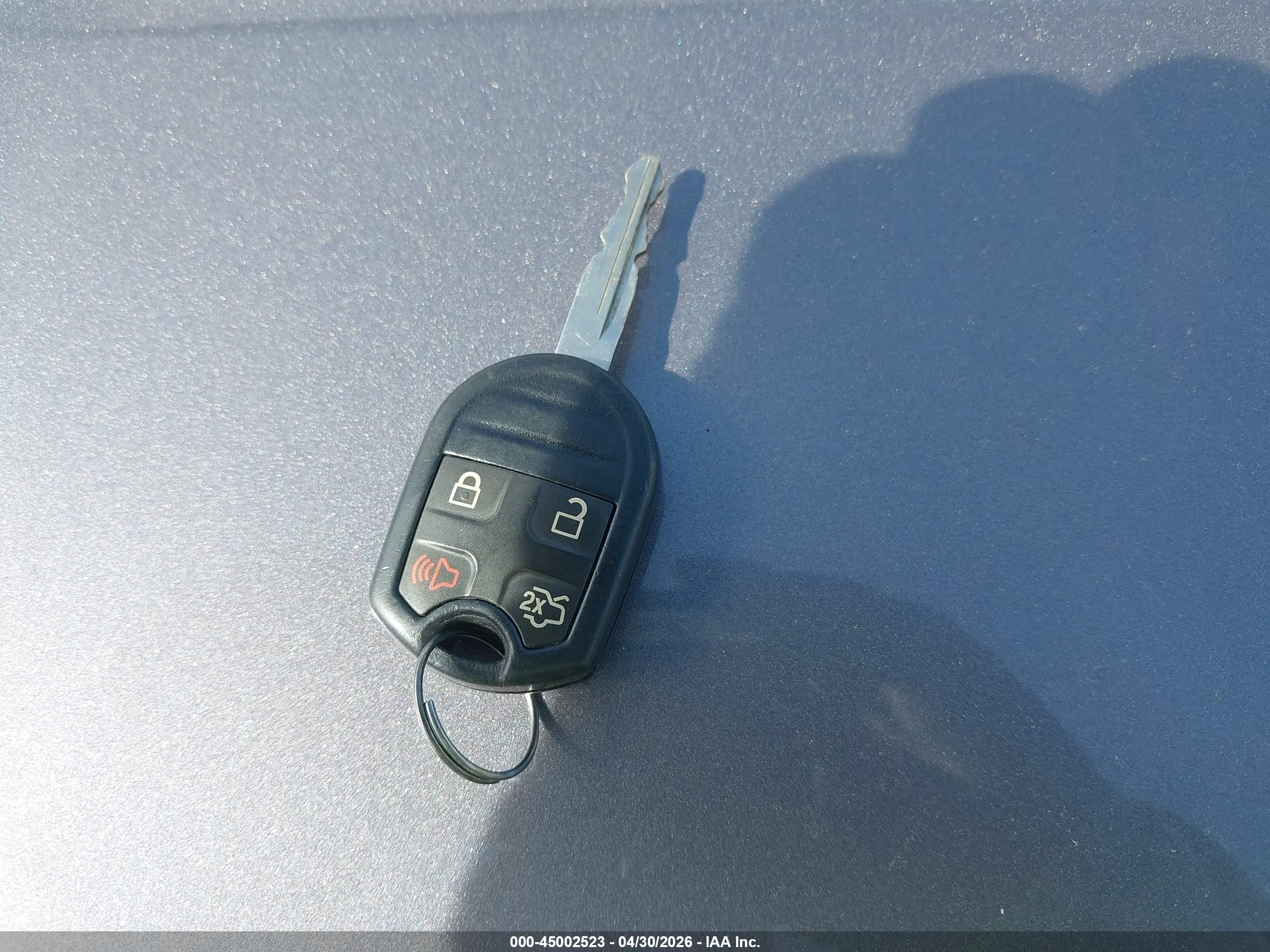 FORD FUSION image 11
