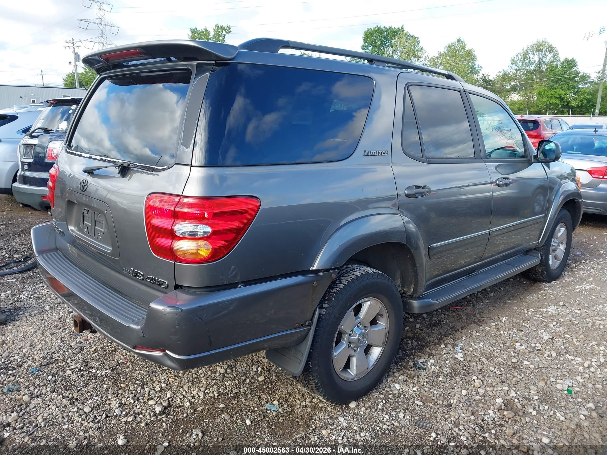 TOYOTA SEQUOIA image 4