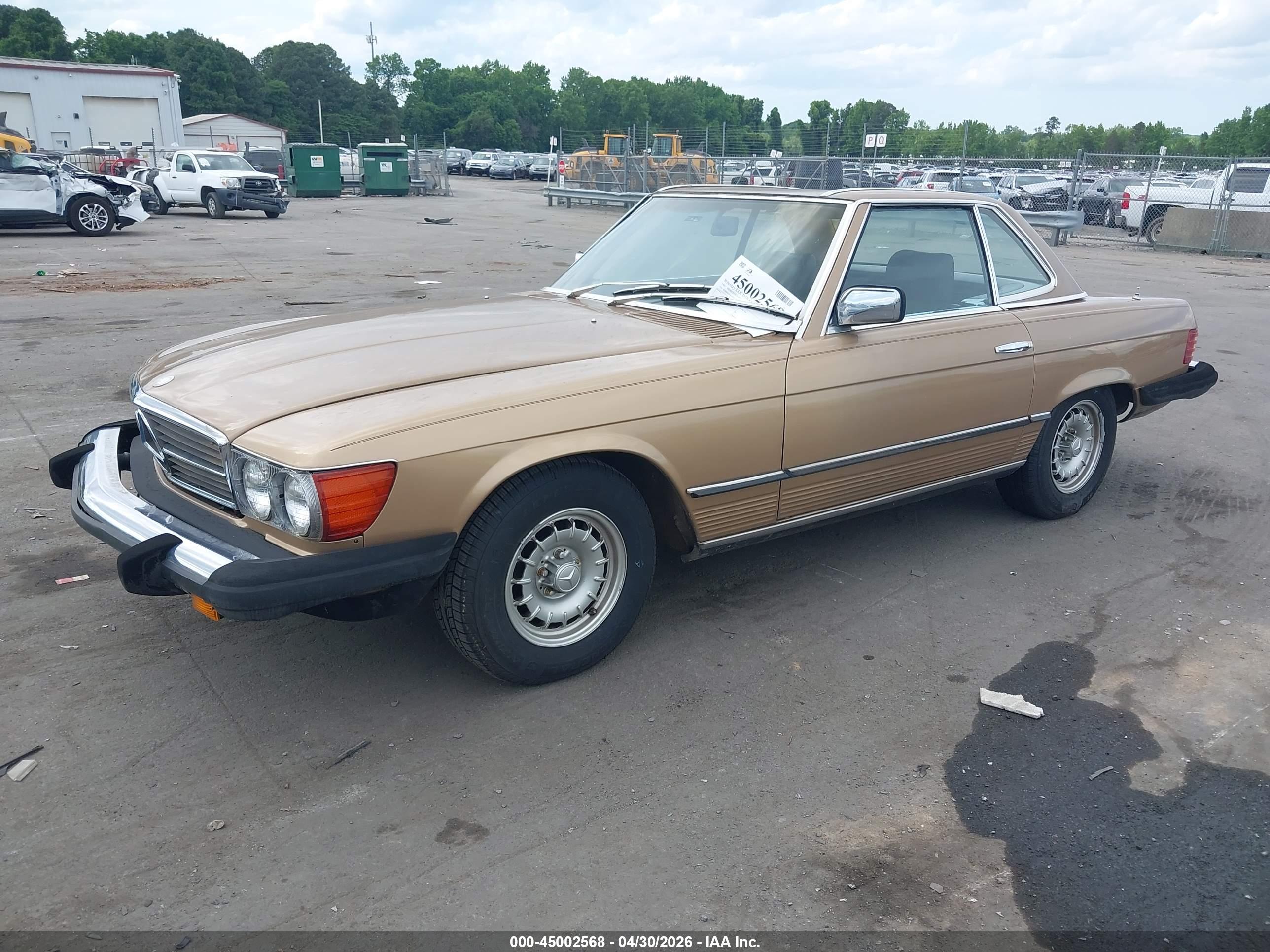 MERCEDES-BENZ 380 image 2