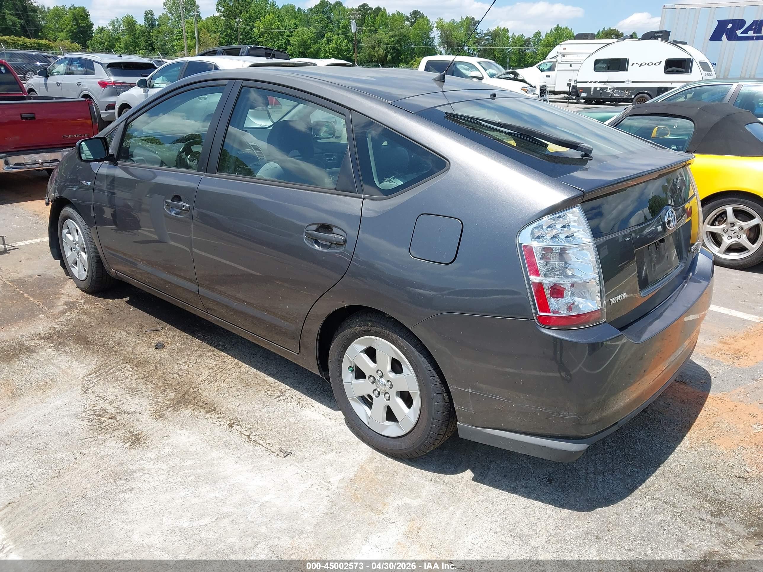 TOYOTA PRIUS image 3