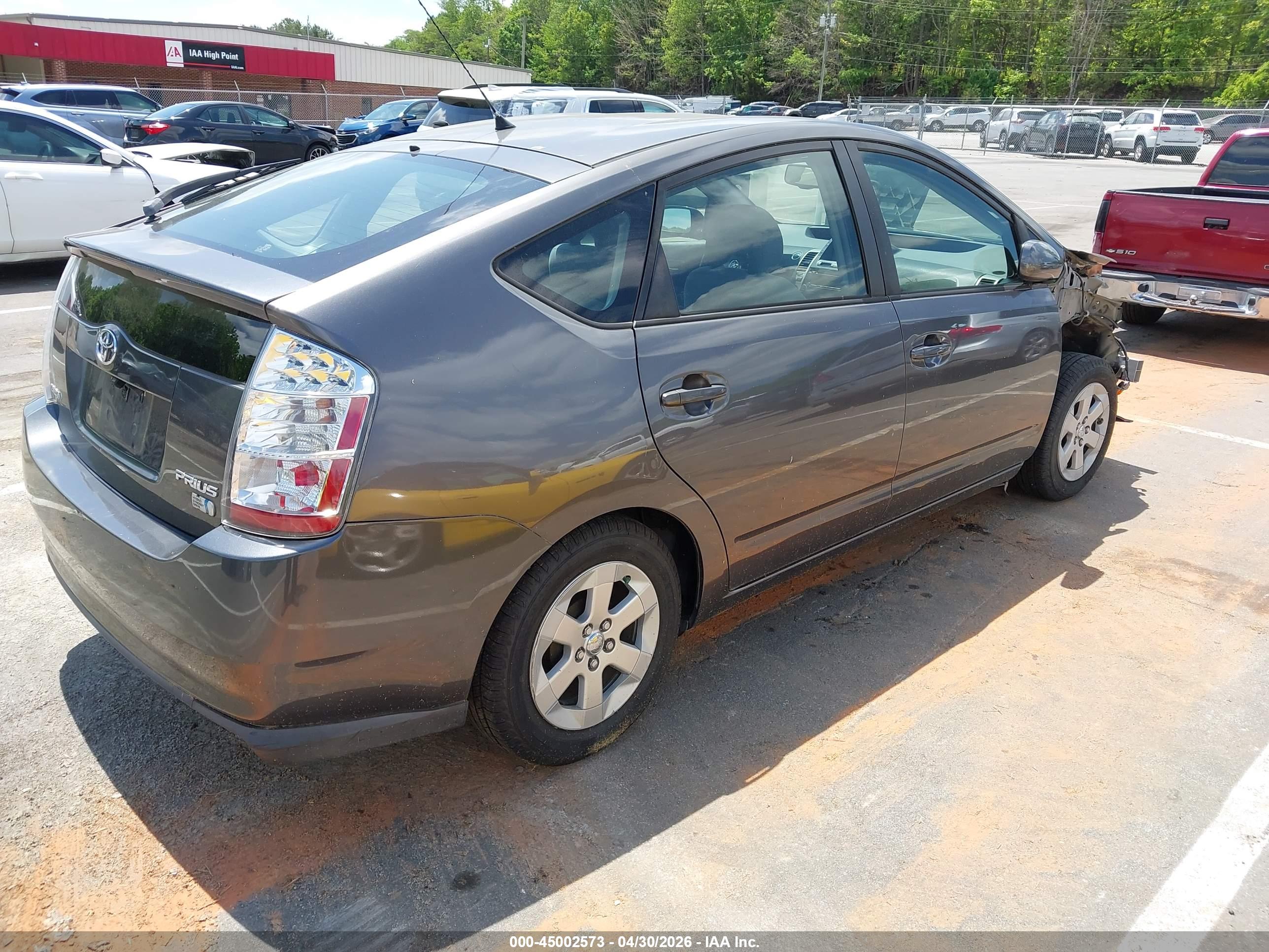 TOYOTA PRIUS image 4