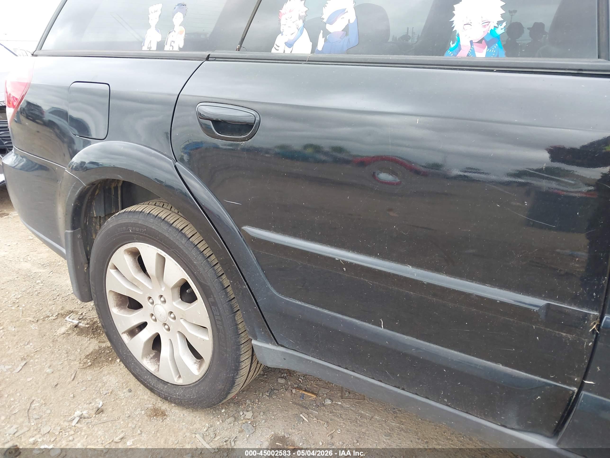 SUBARU OUTBACK image 6