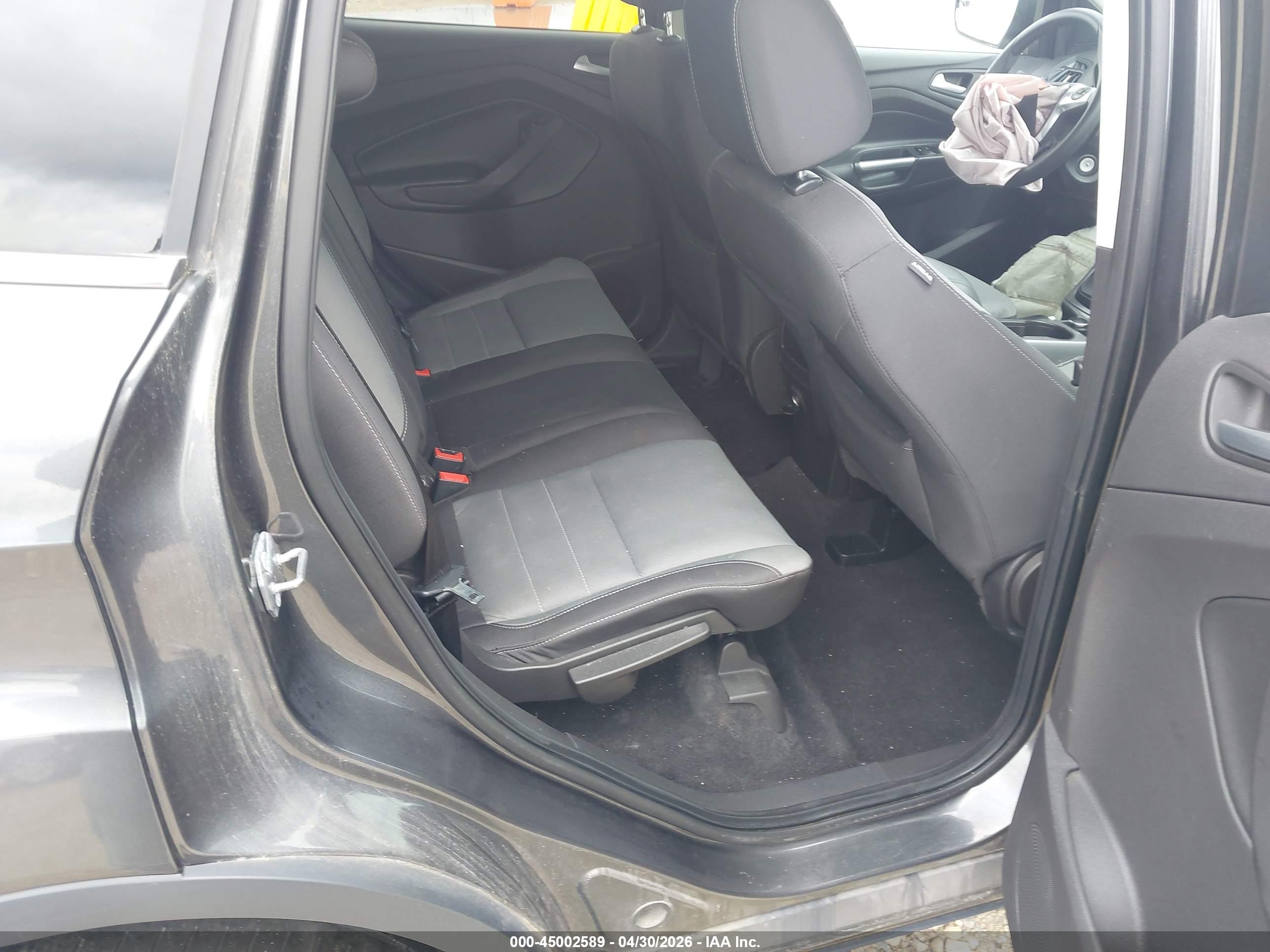 FORD ESCAPE image 8