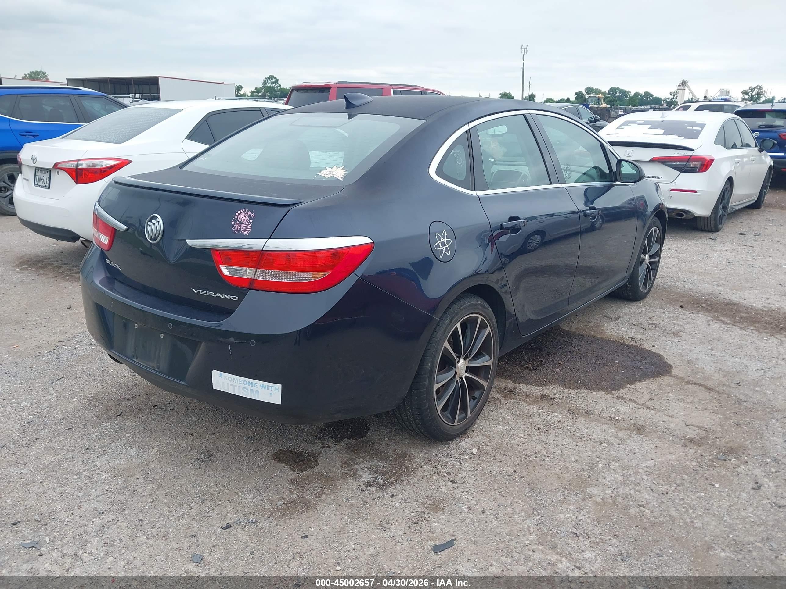 BUICK VERANO image 4