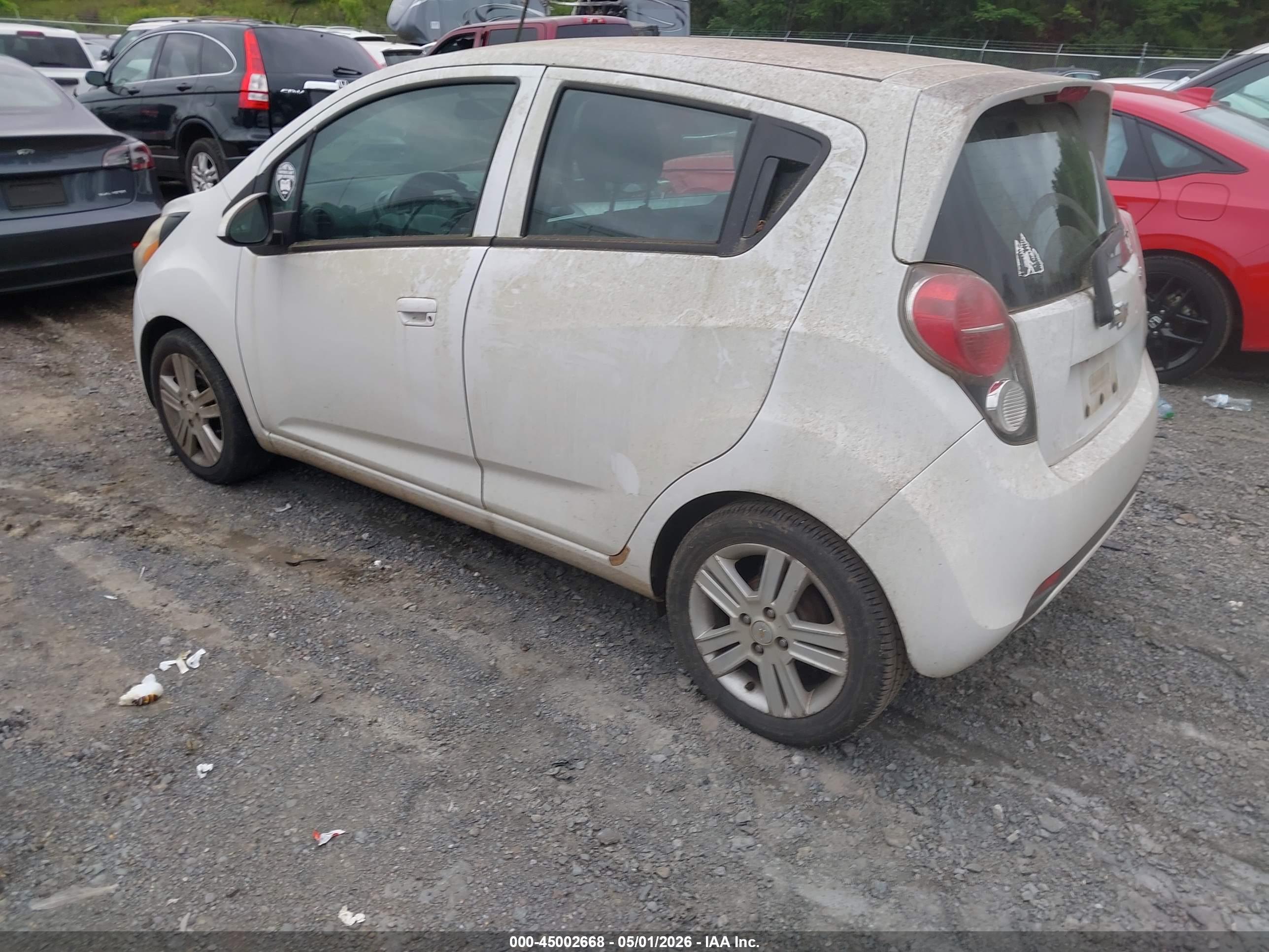 CHEVROLET SPARK image 3