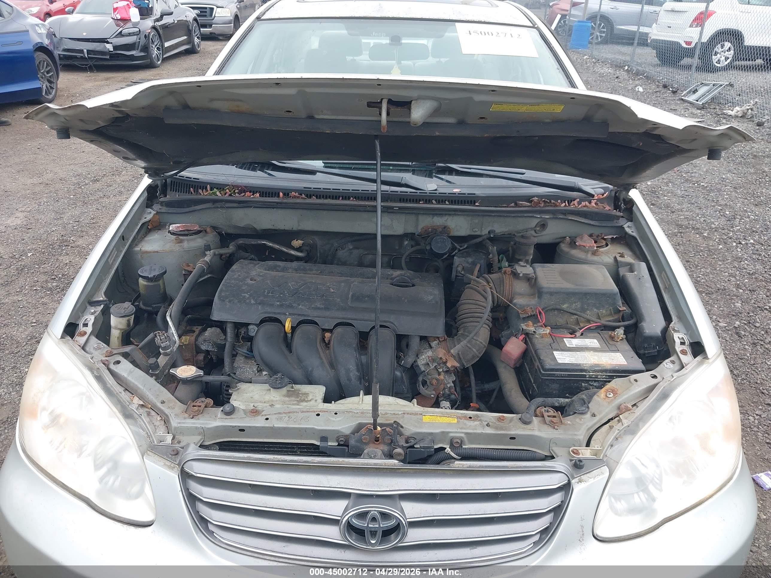 TOYOTA COROLLA image 10