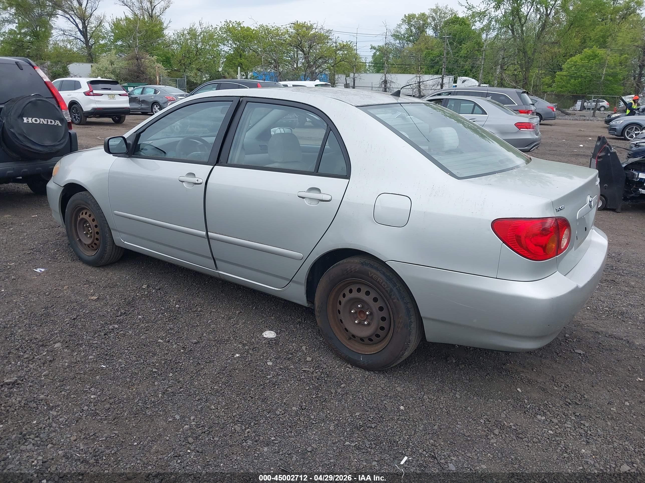 TOYOTA COROLLA image 3
