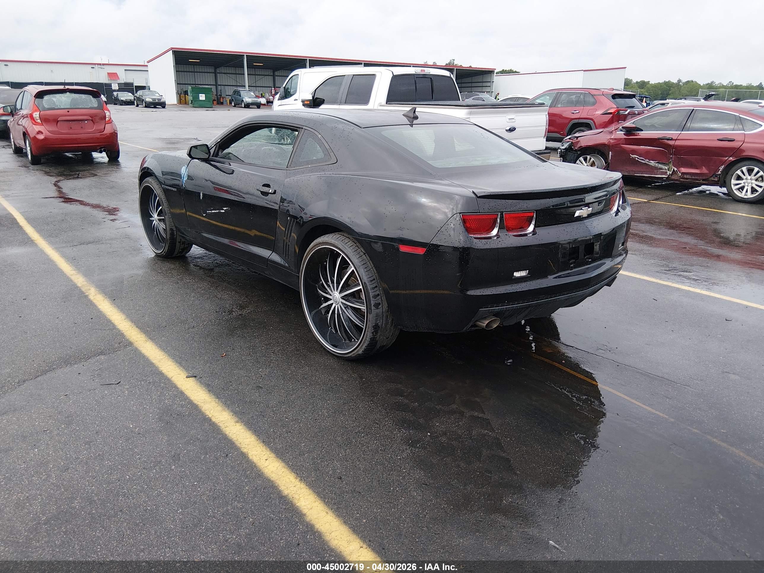 CHEVROLET CAMARO image 3