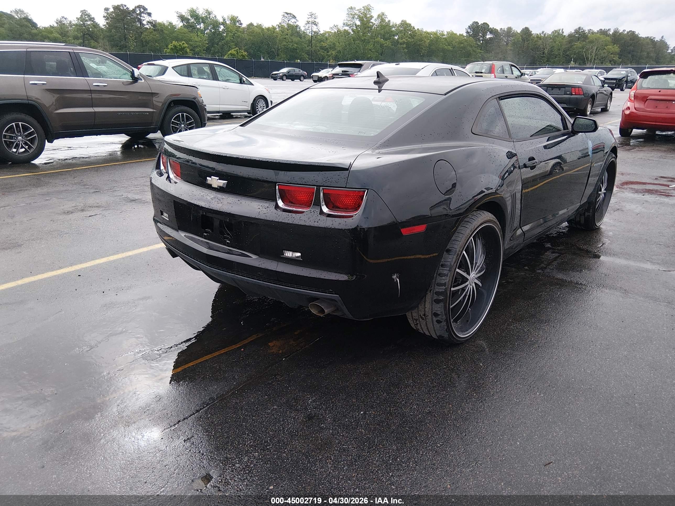 CHEVROLET CAMARO image 4