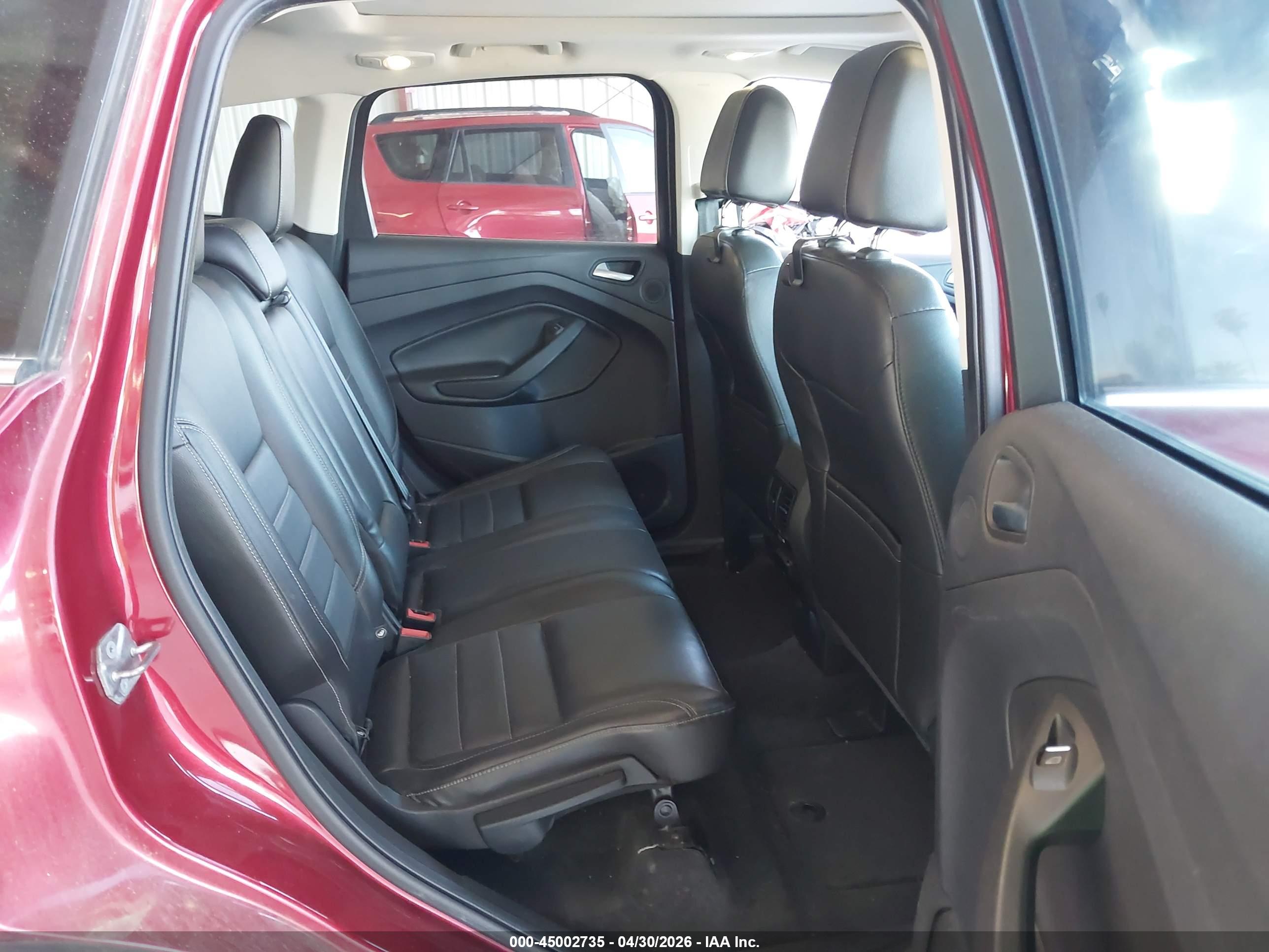 FORD ESCAPE image 8