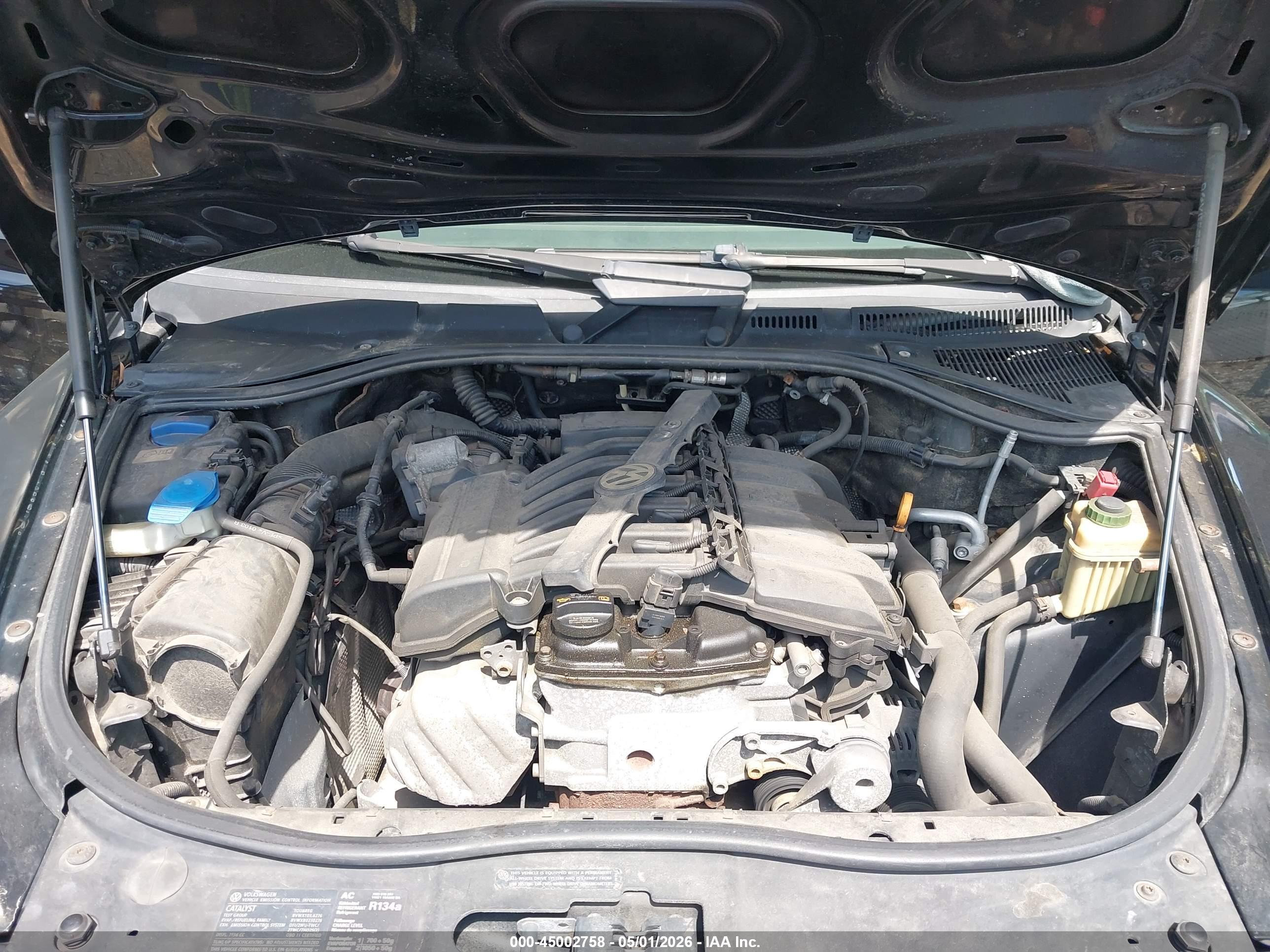 VOLKSWAGEN TOUAREG image 10