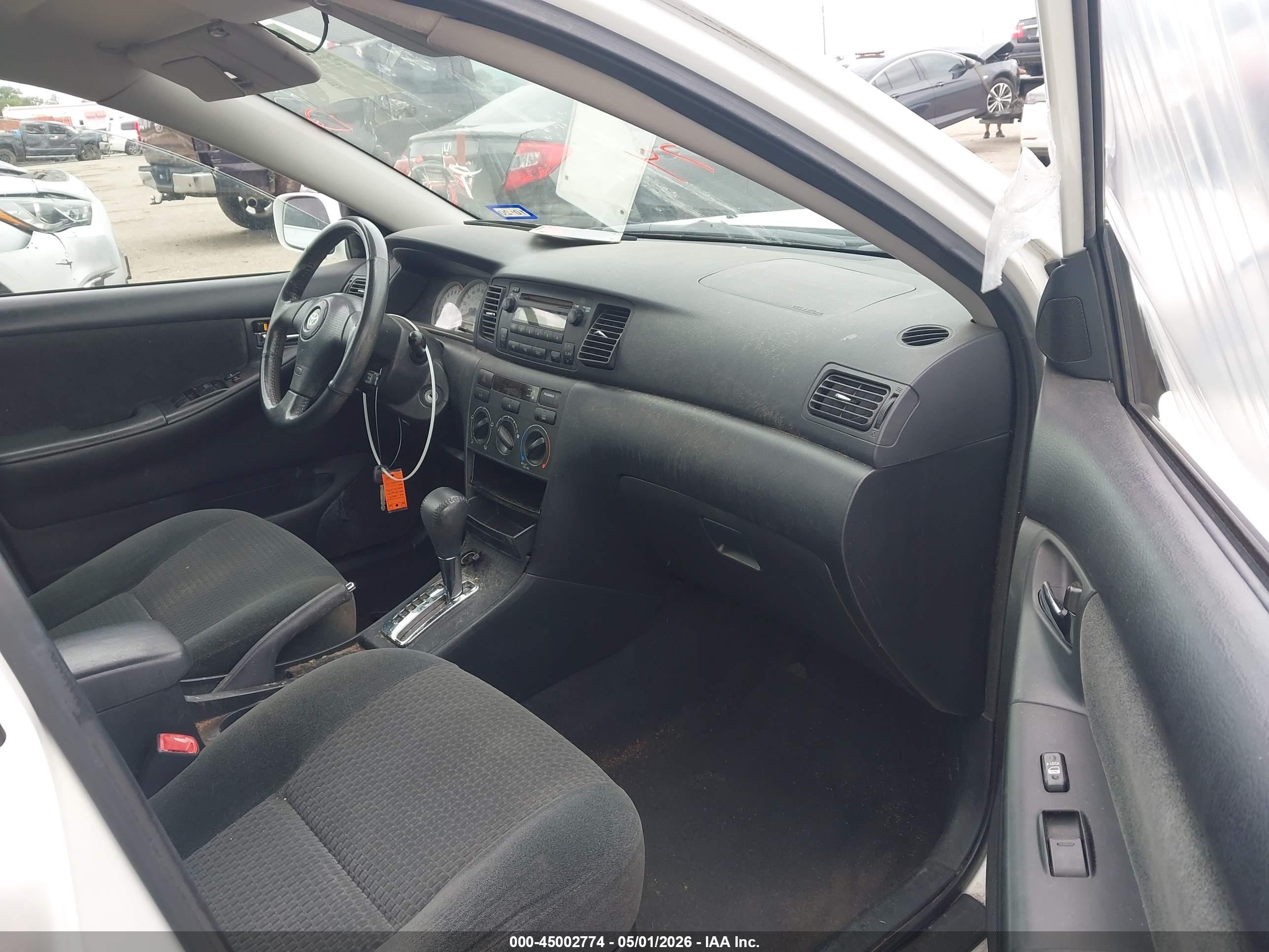 TOYOTA COROLLA image 5