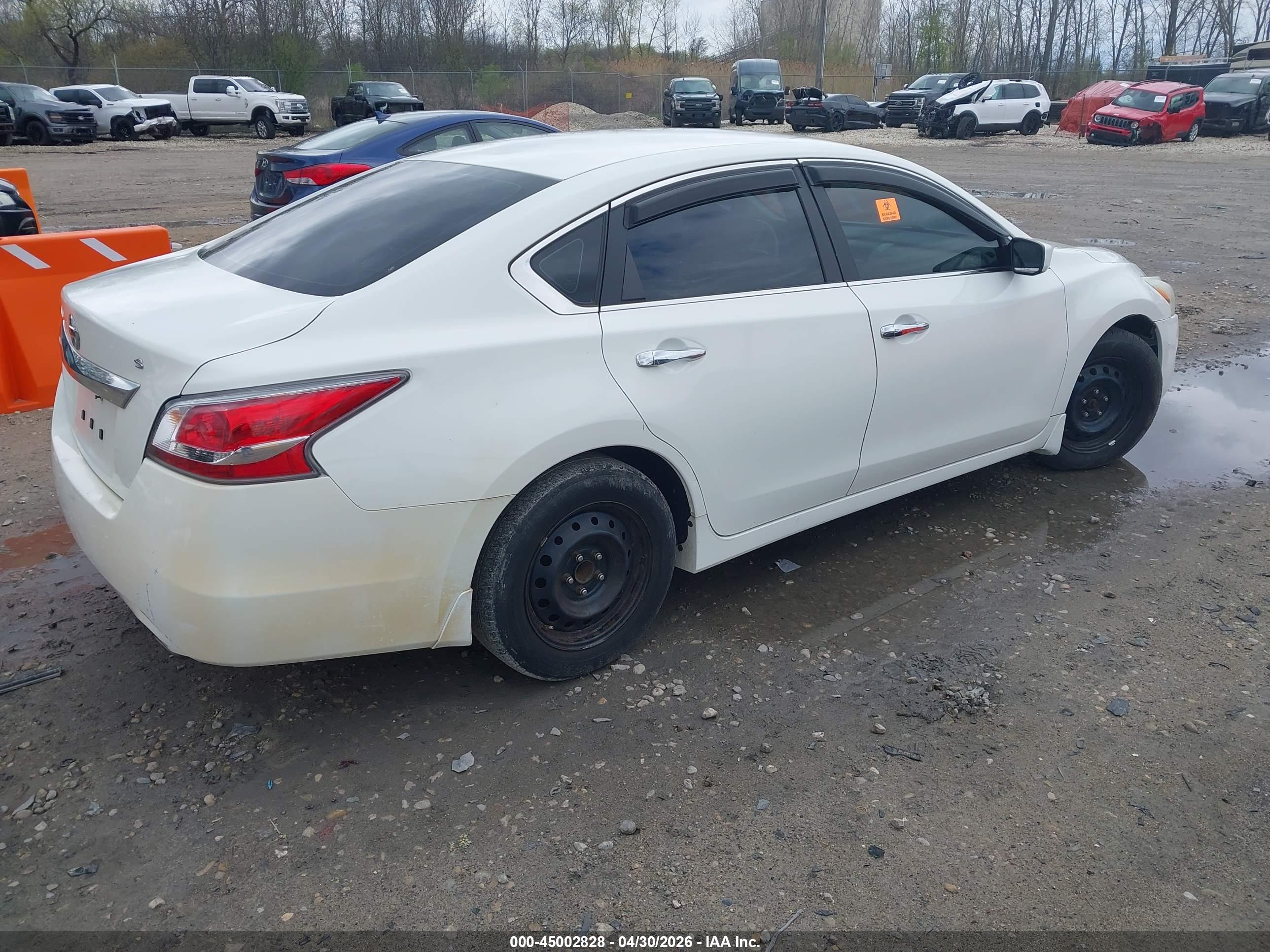 NISSAN ALTIMA image 4