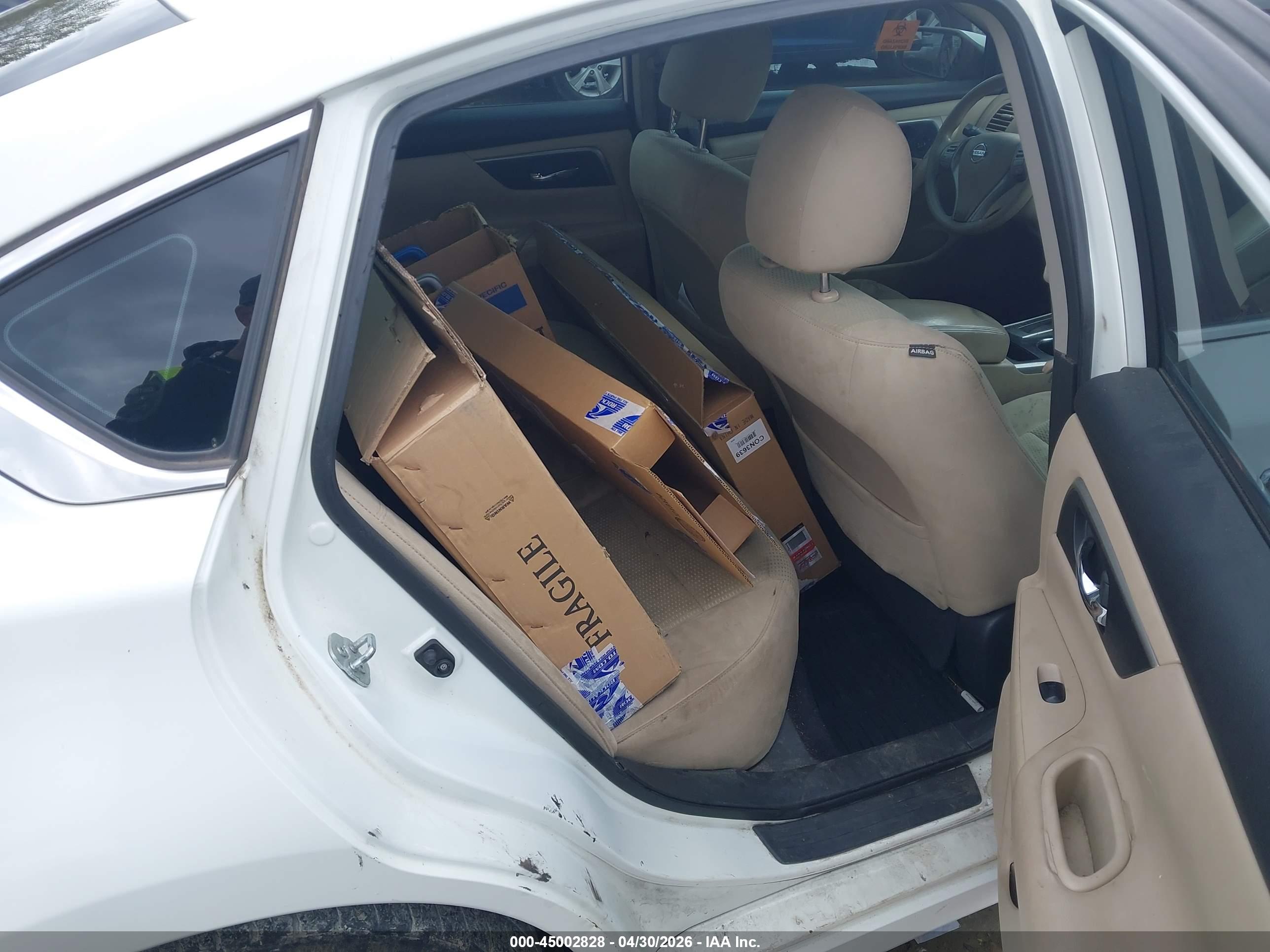 NISSAN ALTIMA image 8
