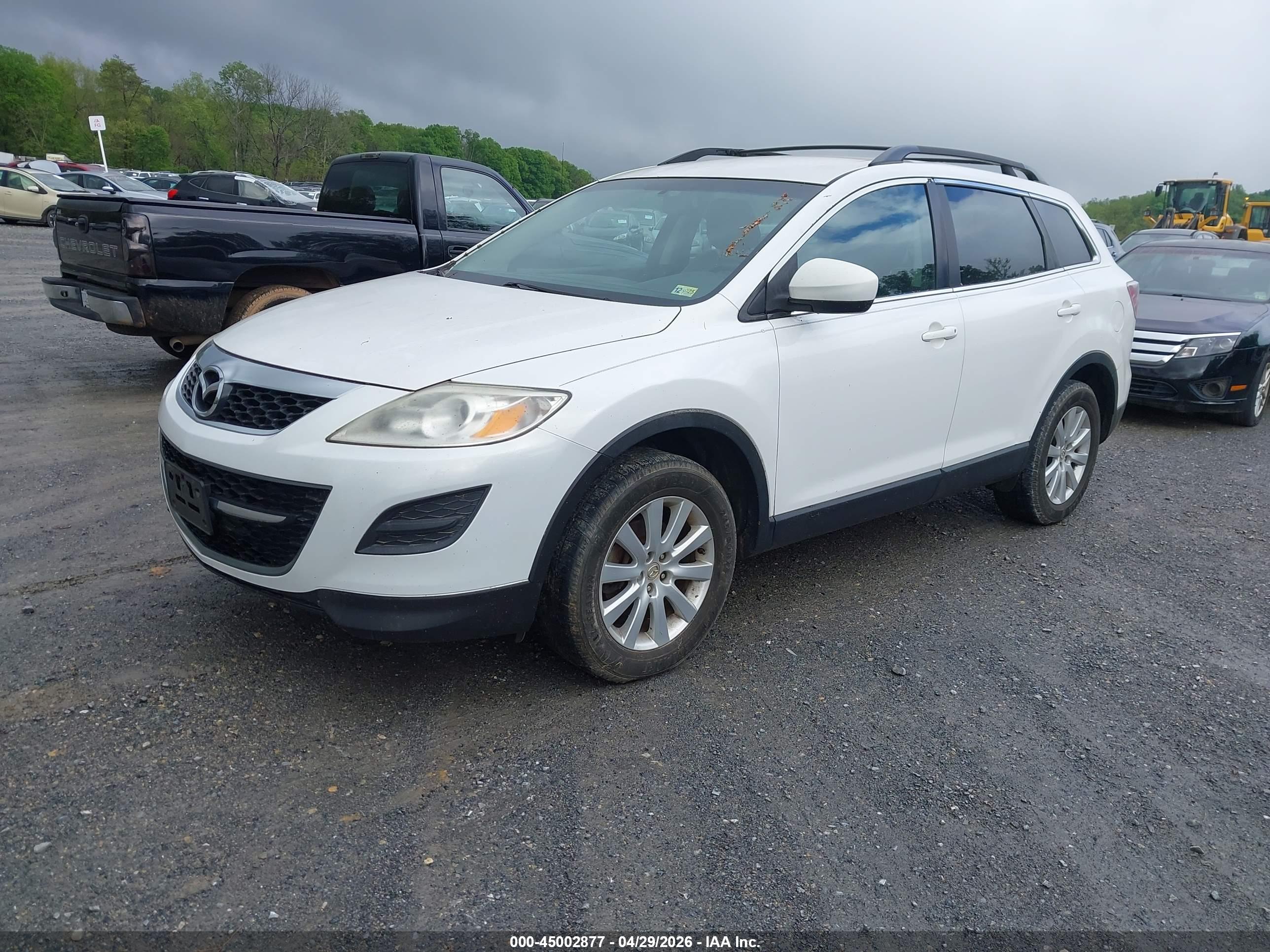 MAZDA CX-9 image 2