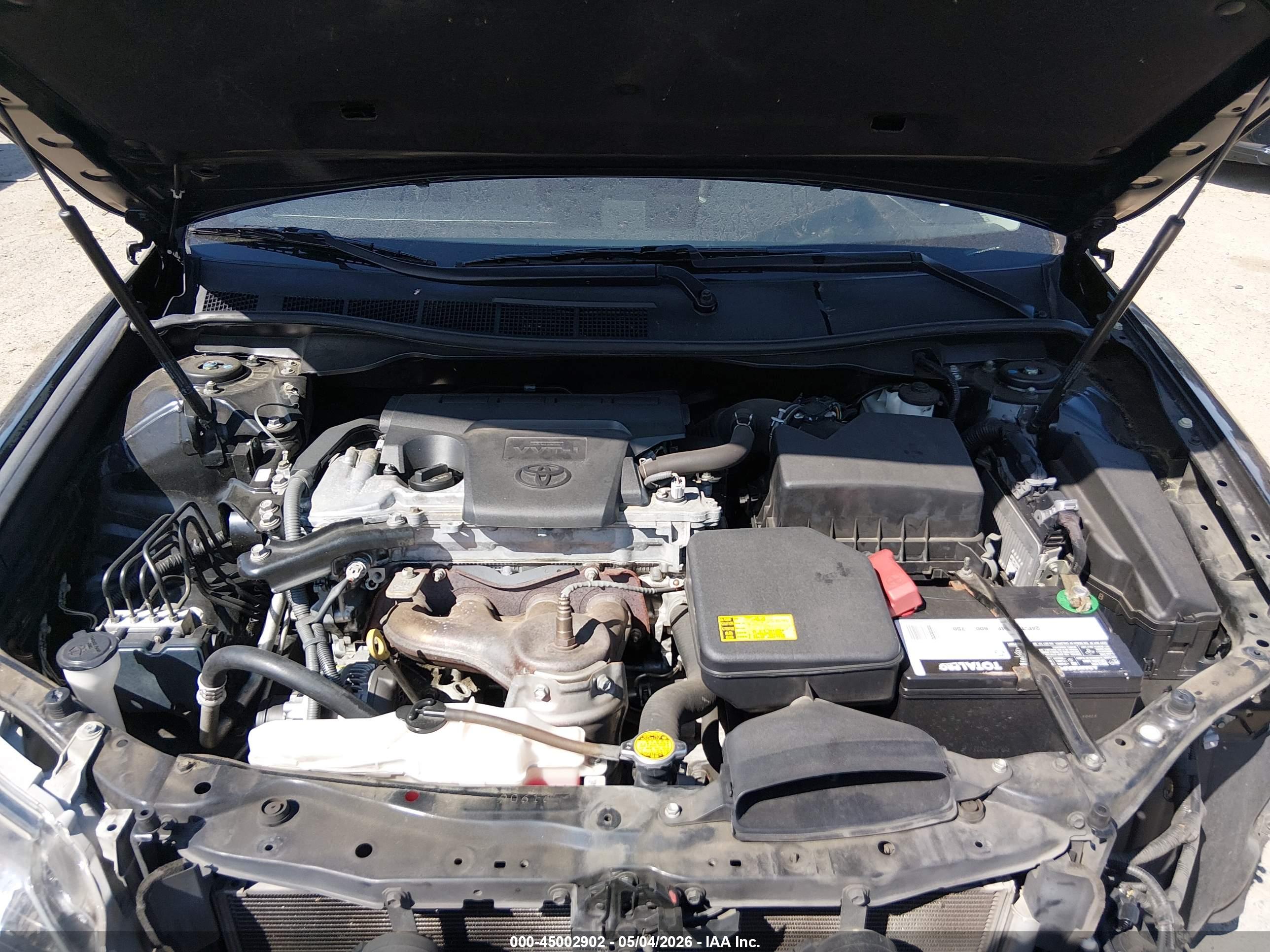 TOYOTA CAMRY image 10