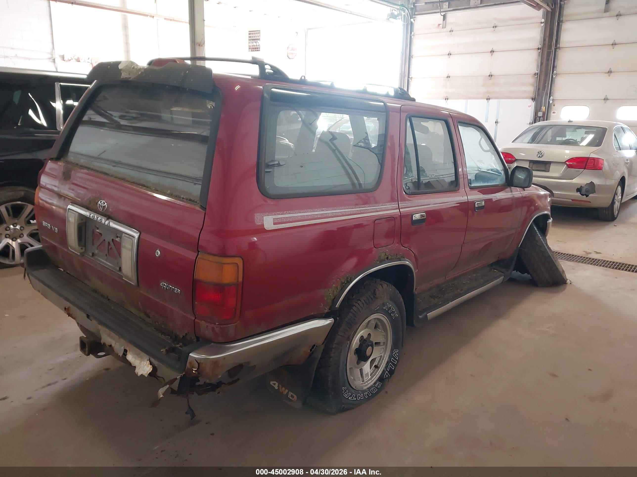 TOYOTA 4RUNNER image 4