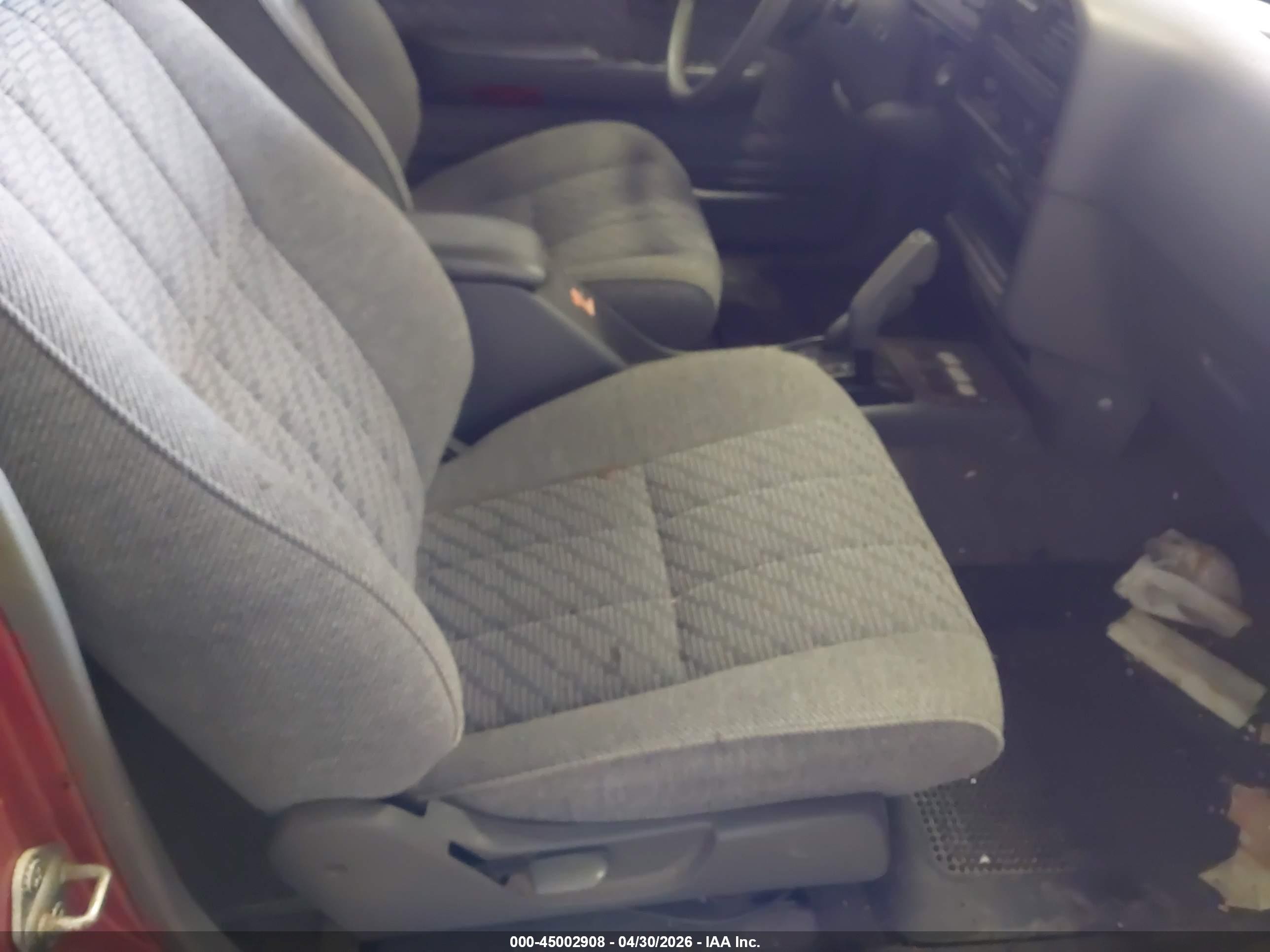 TOYOTA 4RUNNER image 5