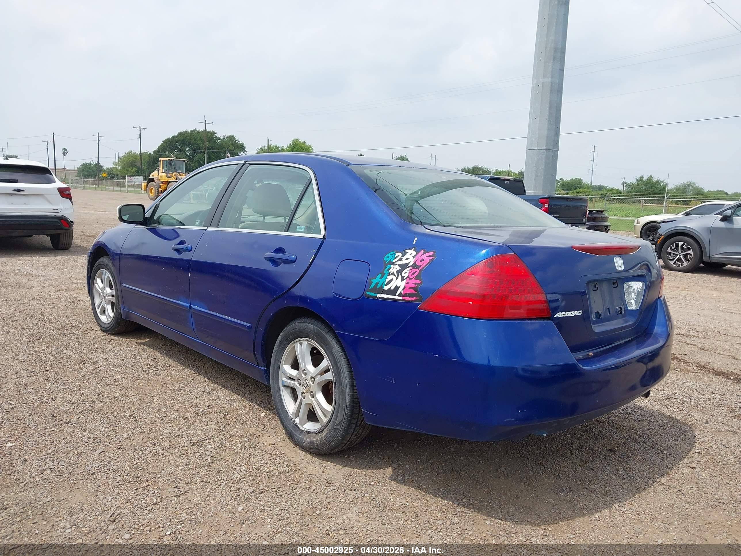 HONDA ACCORD image 3