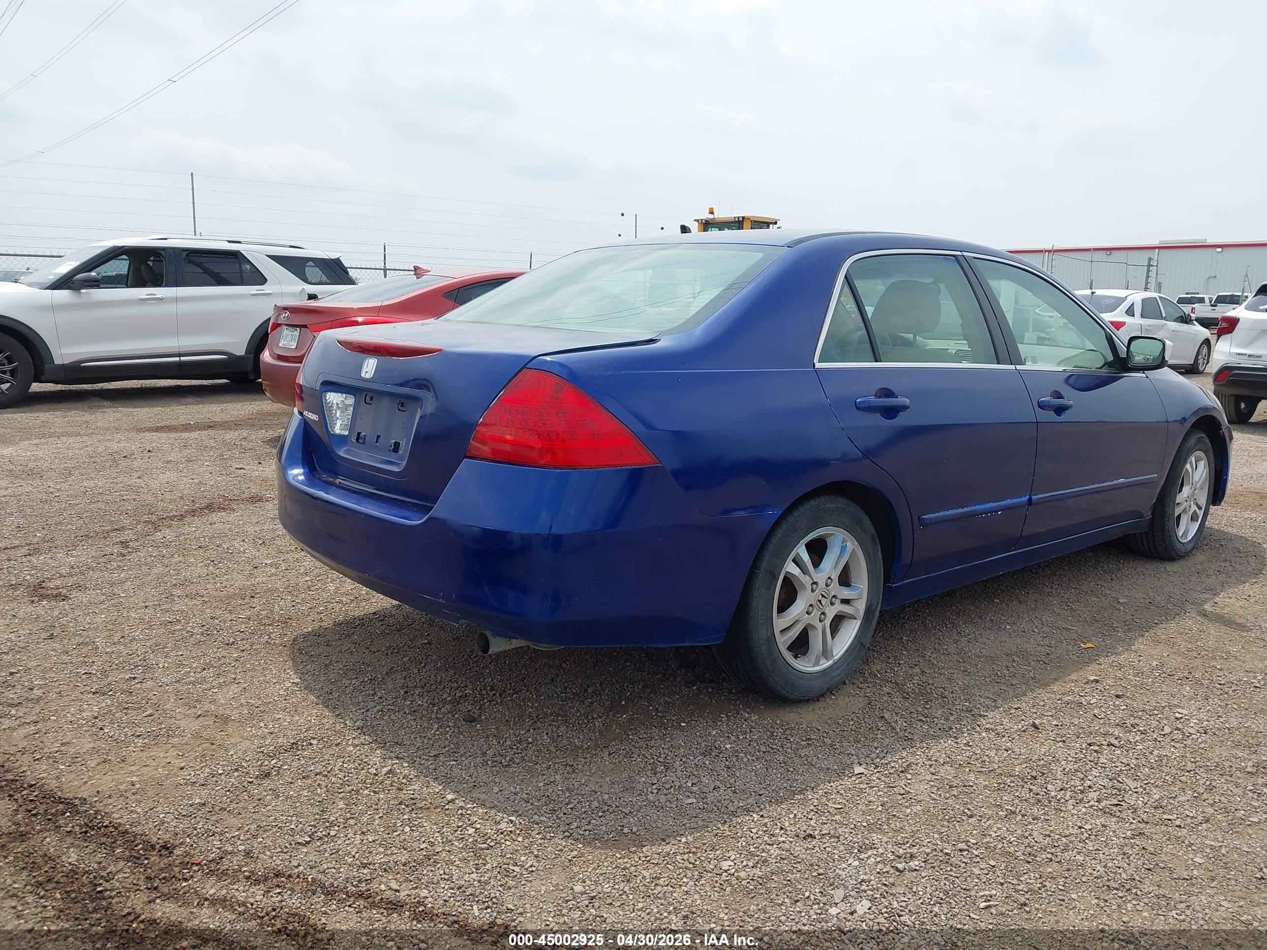 HONDA ACCORD image 4