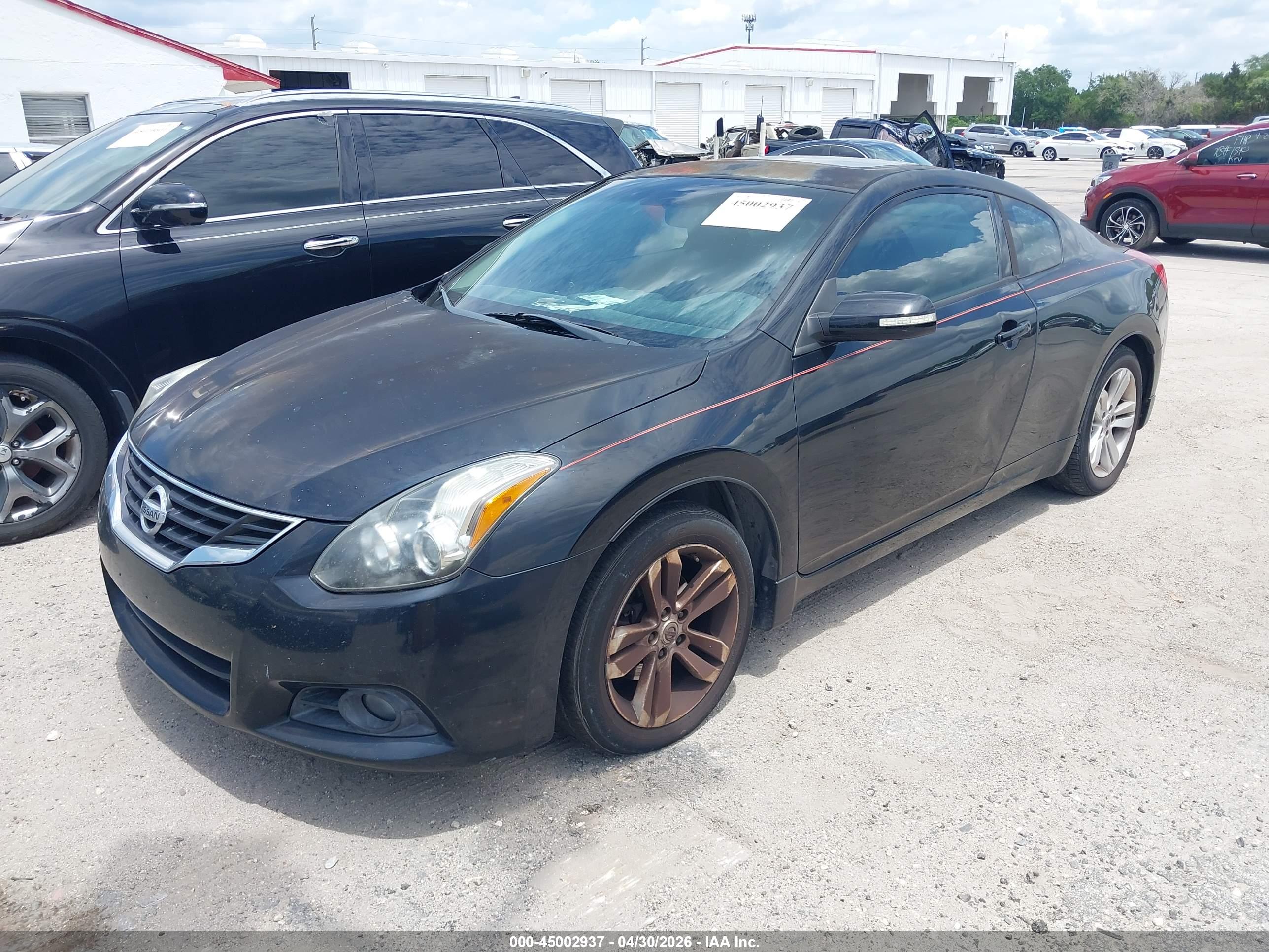 NISSAN ALTIMA image 2