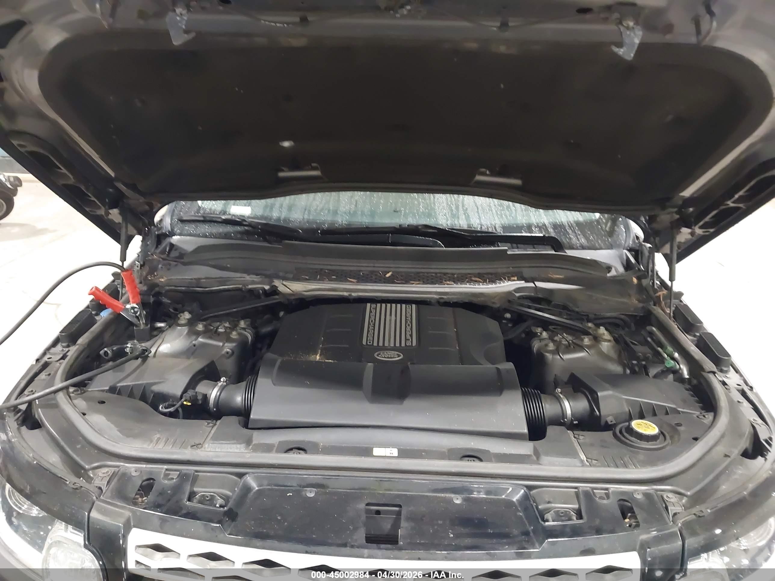 LAND ROVER image 10