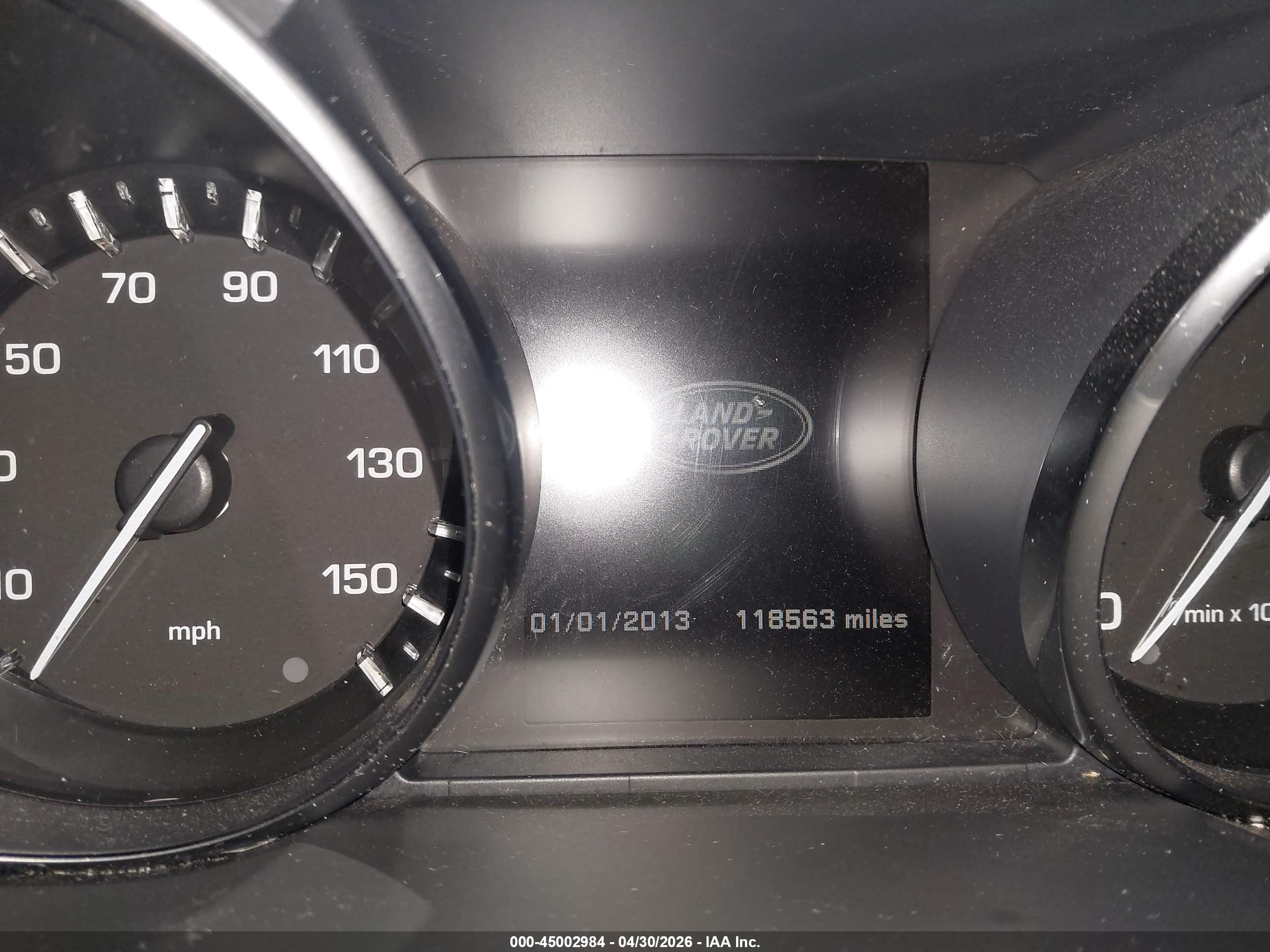 LAND ROVER image 7