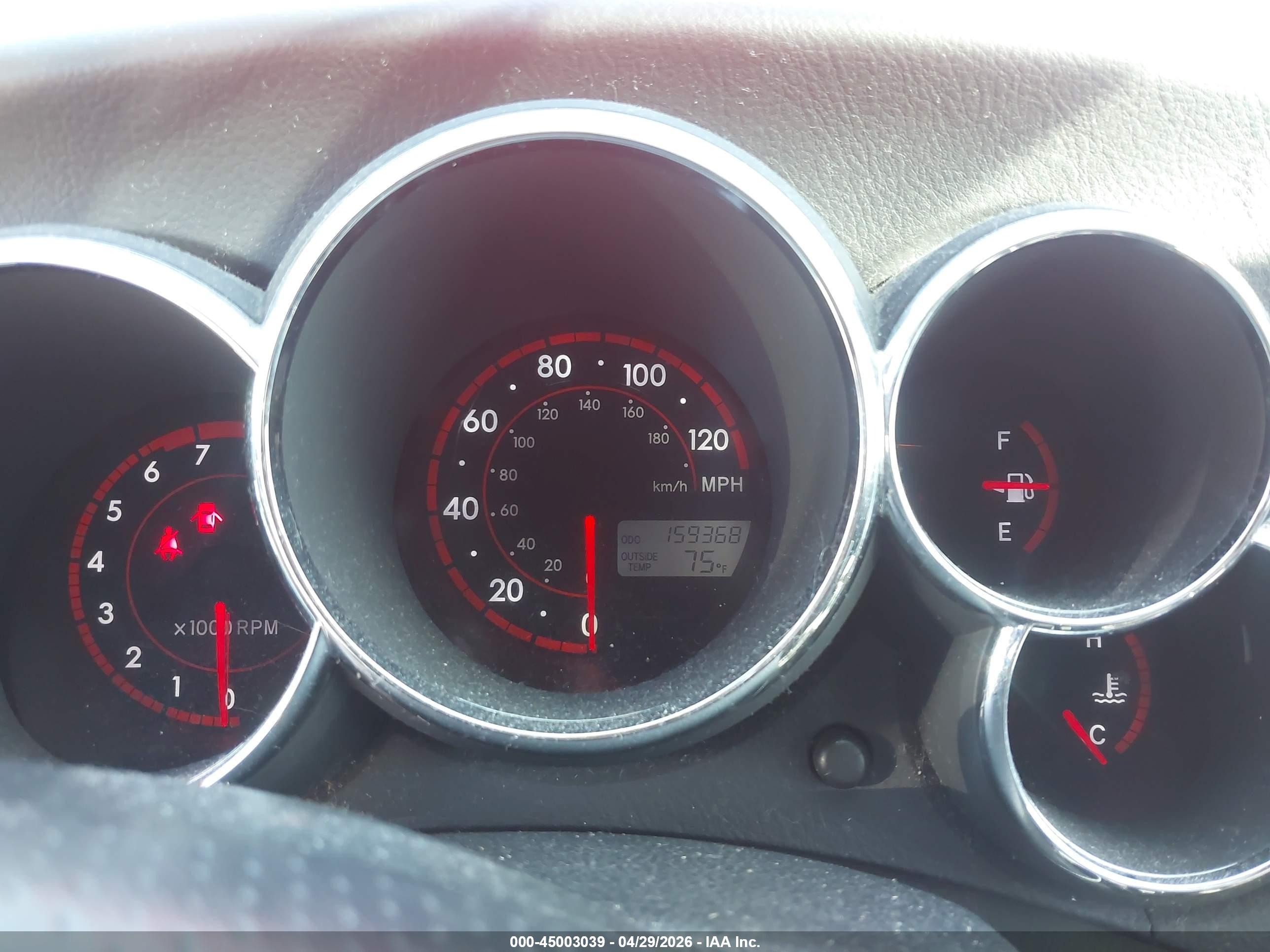 TOYOTA MATRIX image 7