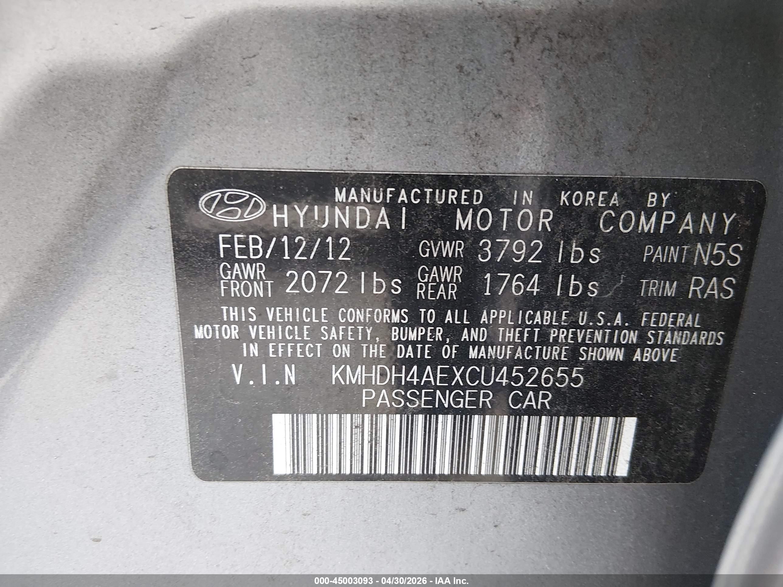 HYUNDAI ELANTRA image 9