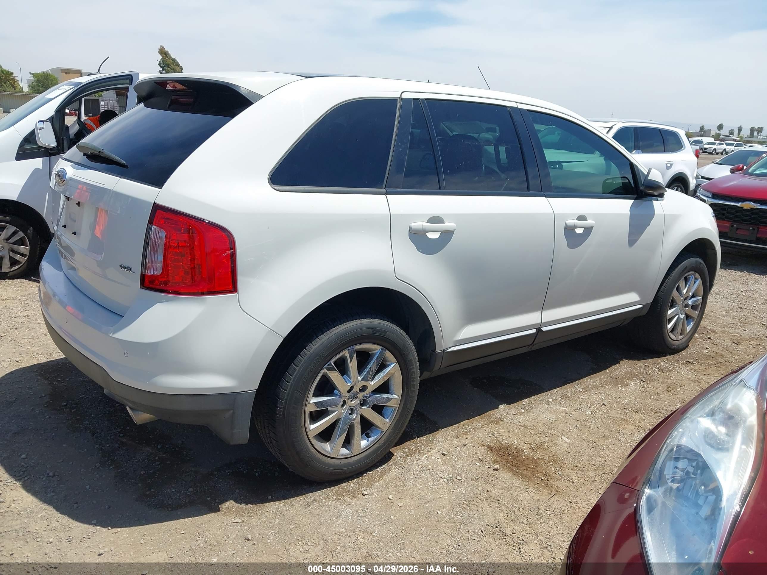 FORD EDGE image 4